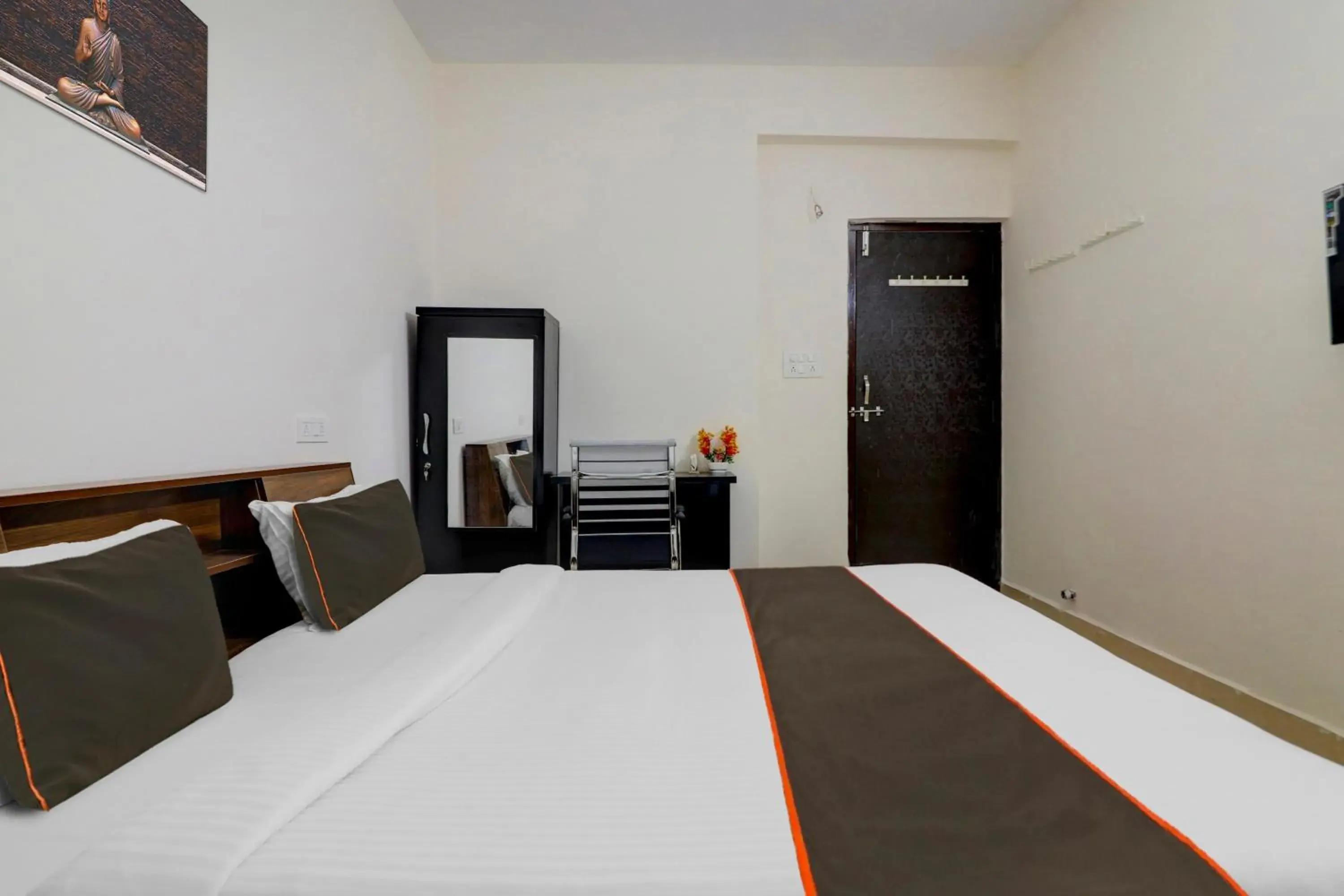 Bedroom, Bed in Capital O S V Residency Nalagandla Bedroom, Bed in Capital O S V Residency Nalagandla