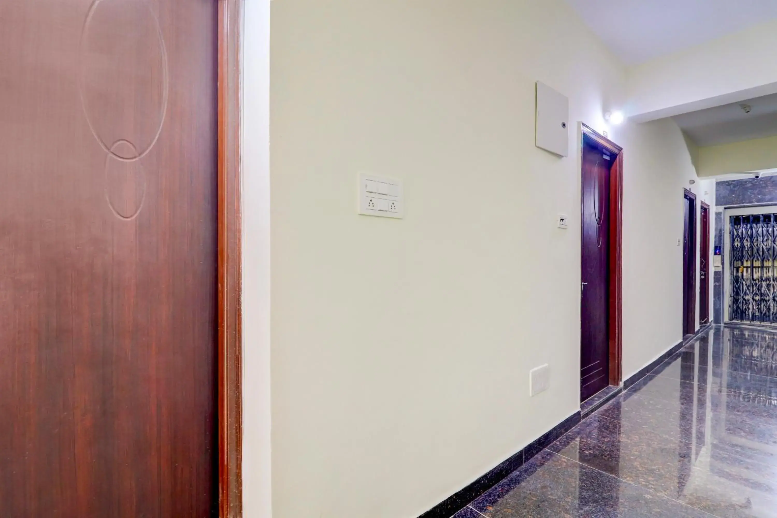 Lobby or reception in Capital O S V Residency Nalagandla Lobby or reception in Capital O S V Residency Nalagandla