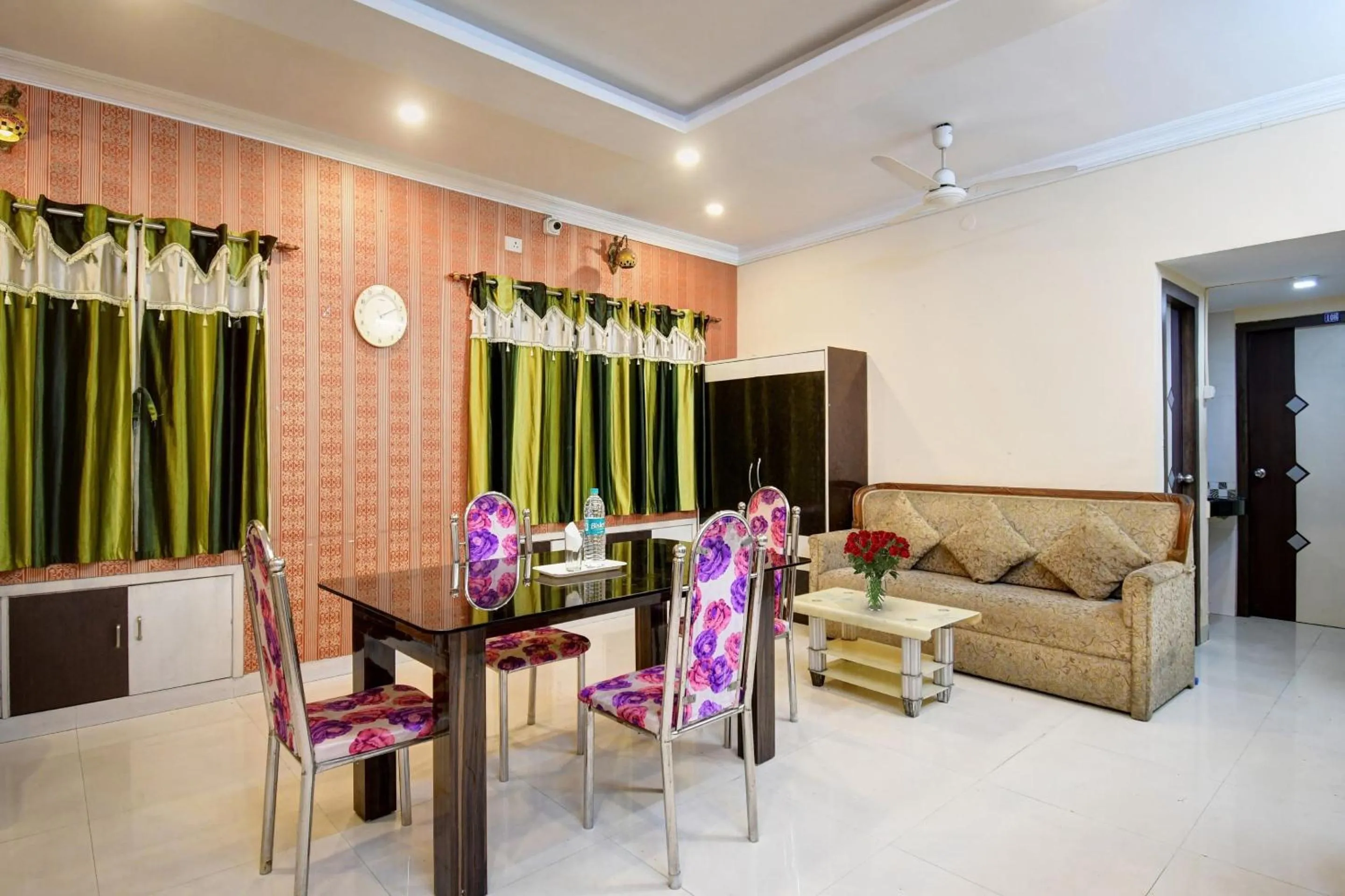 Lobby or reception in Super Capital O New All In One Near City Centre Salt Lake