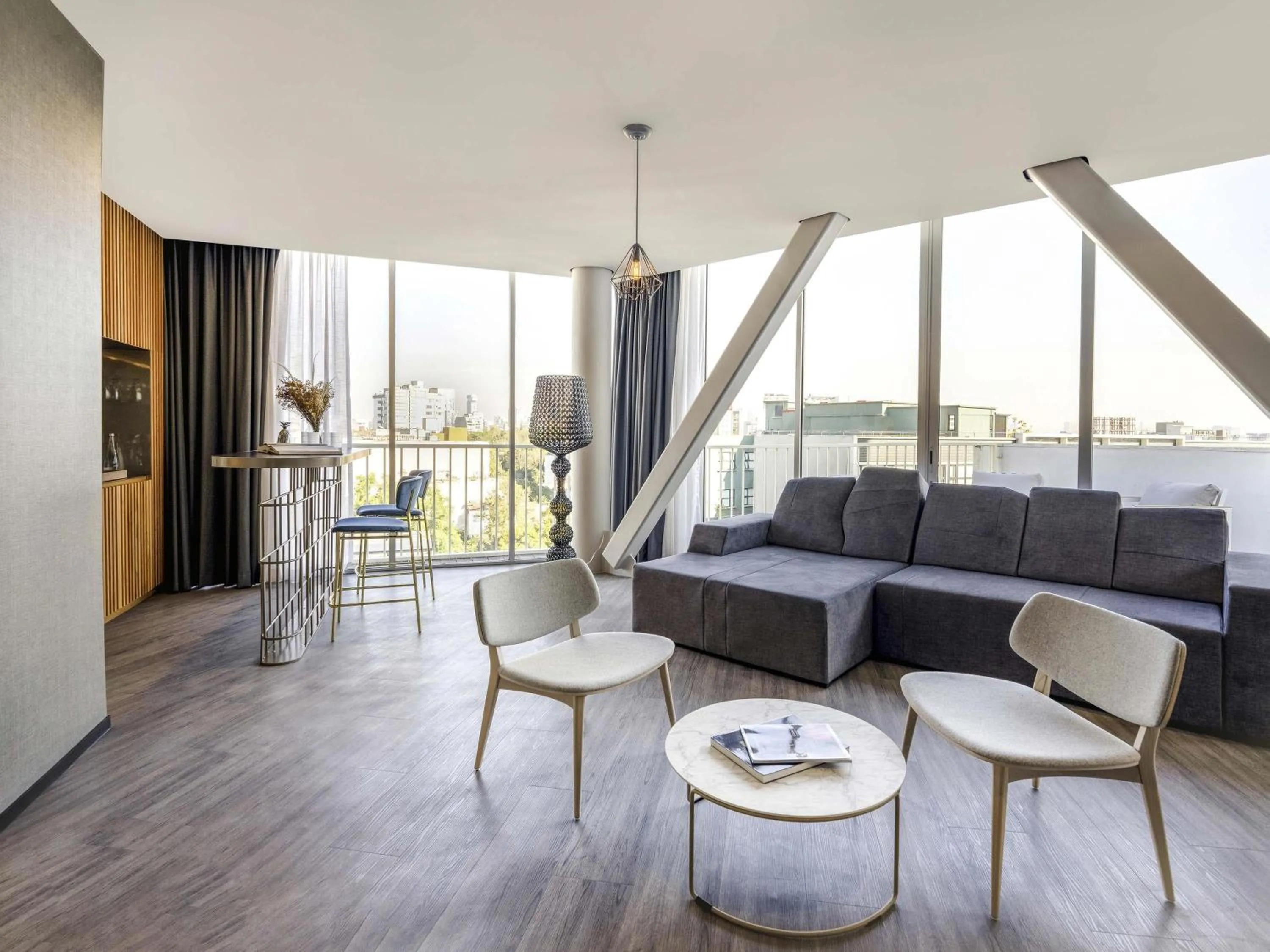 Photo of the whole room in Mondrian Mexico City Condesa