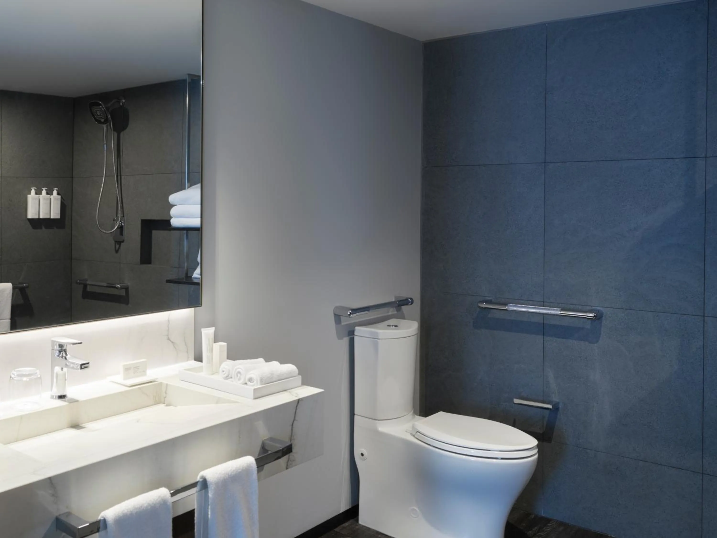 Bathroom in Mondrian Mexico City Condesa