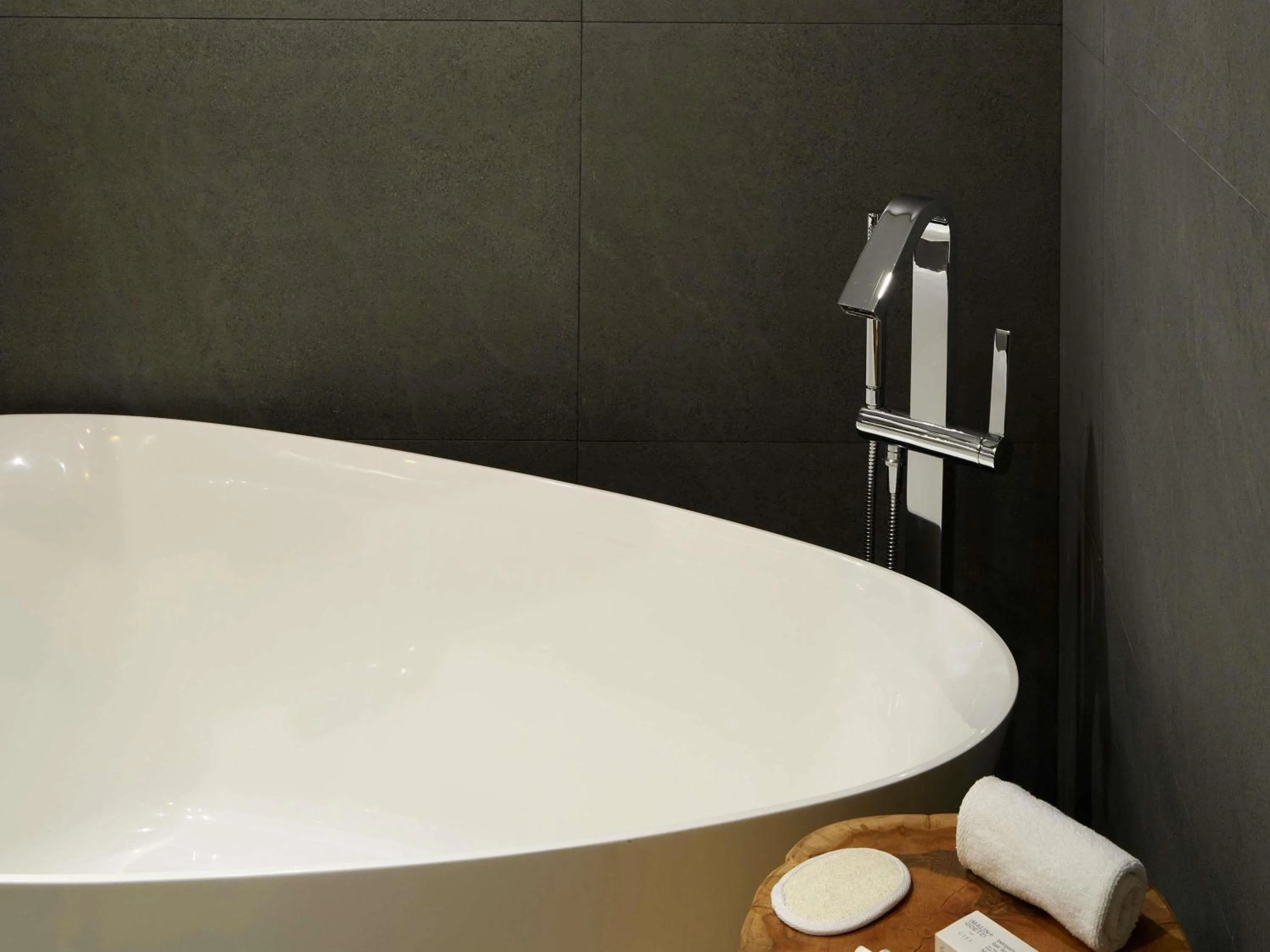 Bedroom in Mondrian Mexico City Condesa