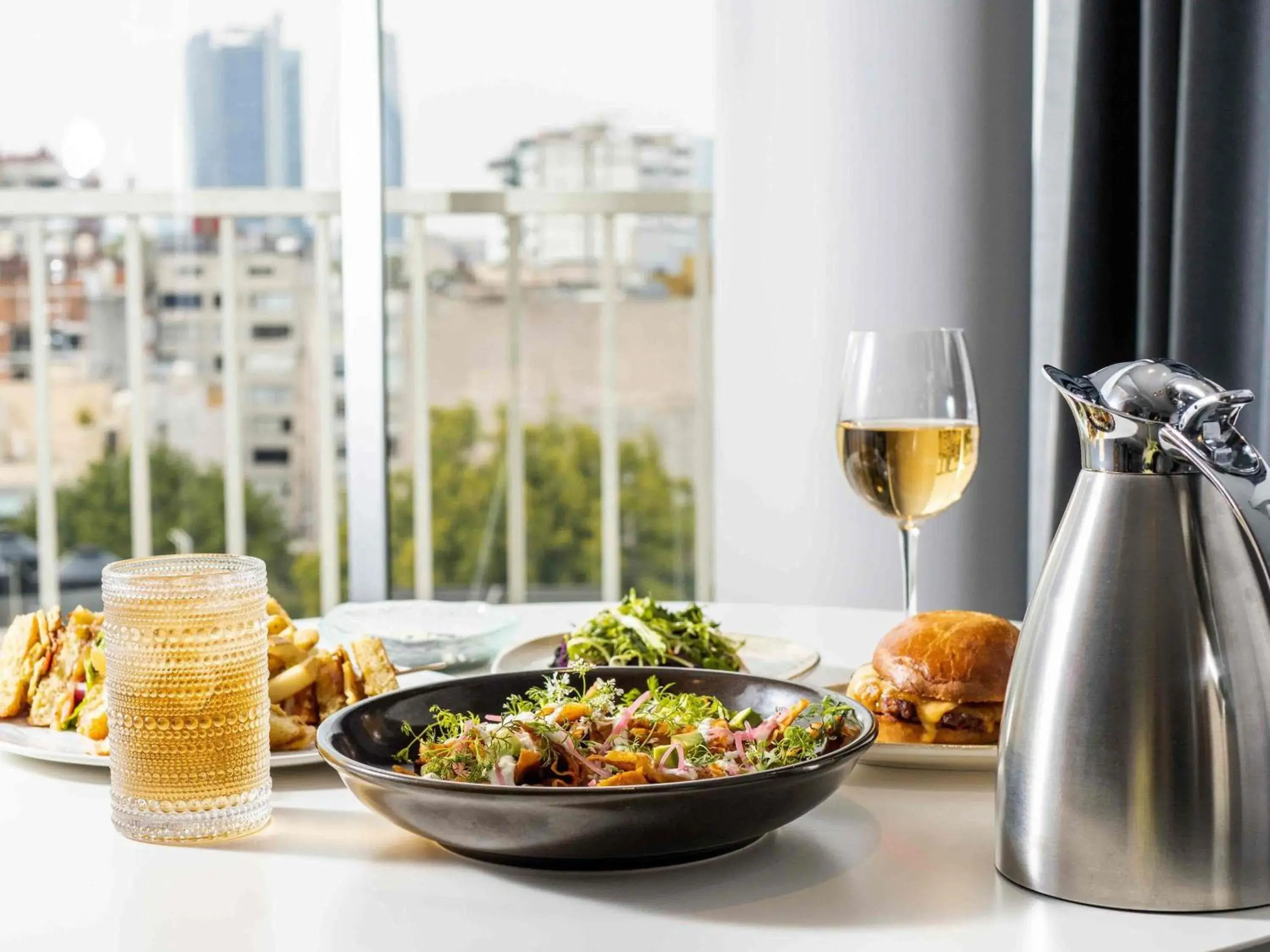 Property building in Mondrian Mexico City Condesa Property building in Mondrian Mexico City Condesa