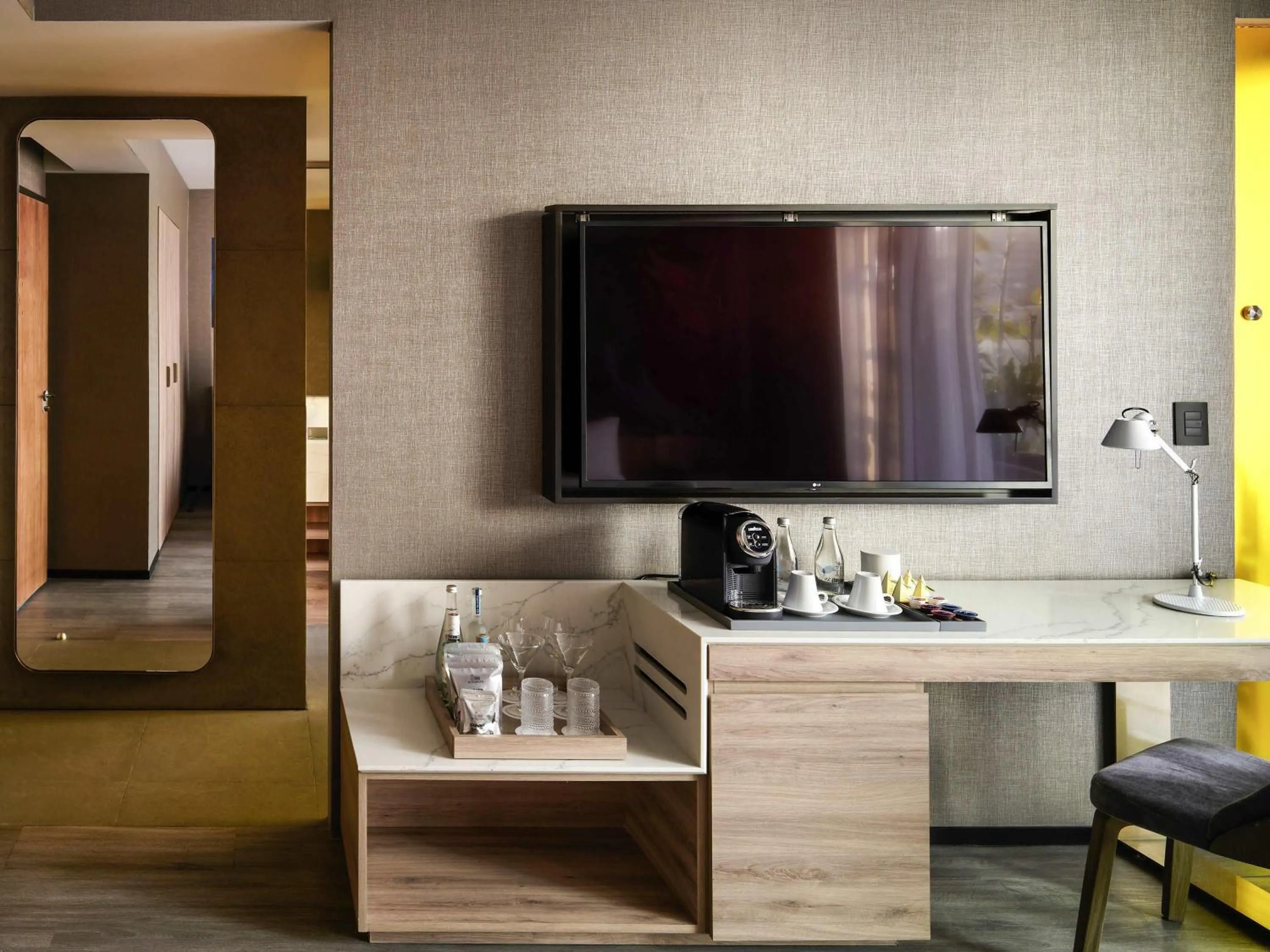 Bedroom in Mondrian Mexico City Condesa