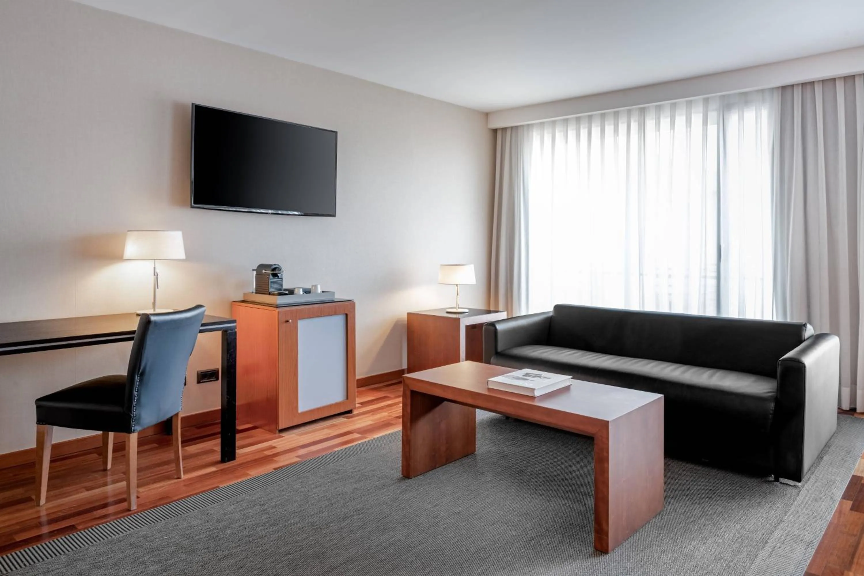 Bedroom, Bed in AC Hotel La Rioja by Marriott