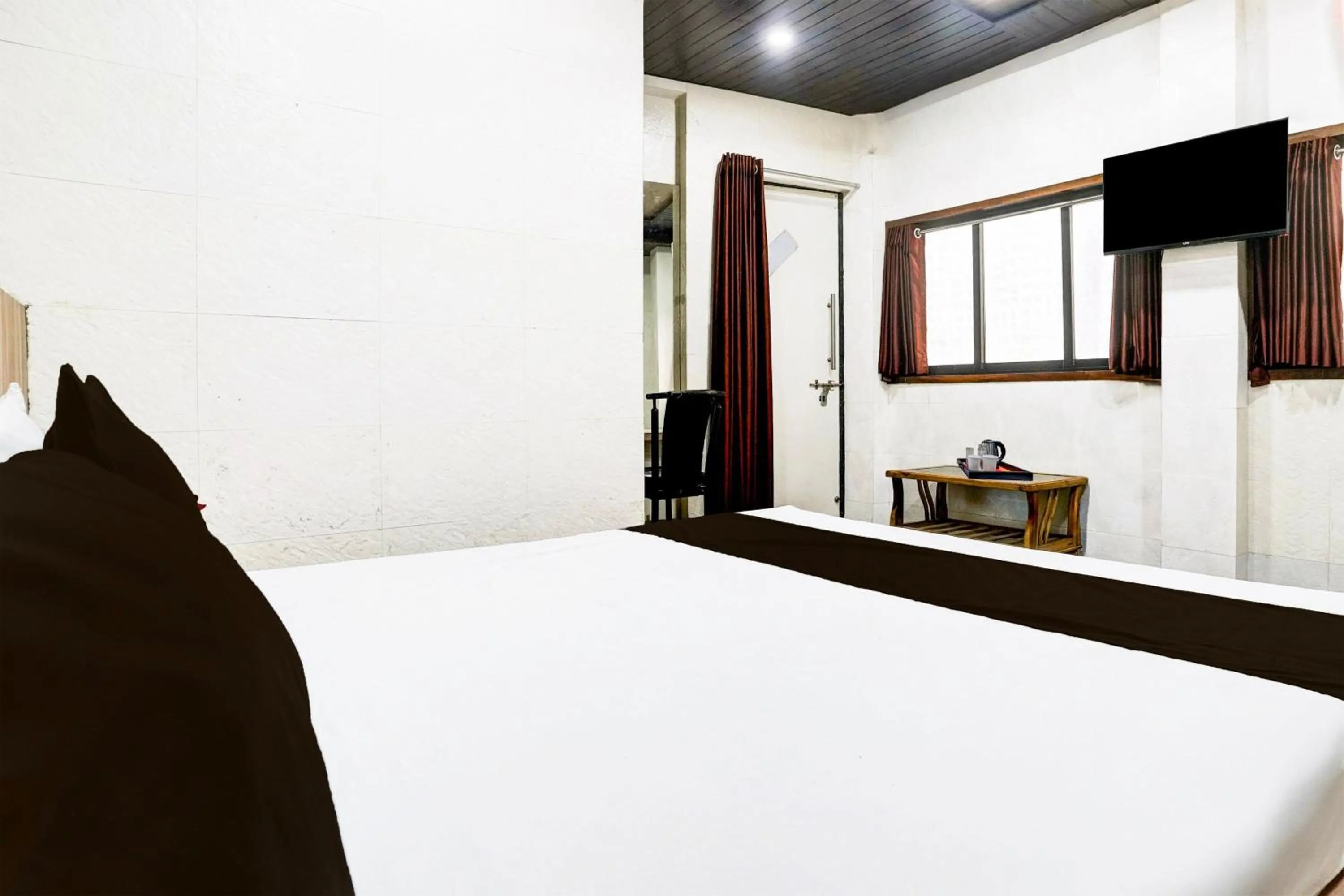 Bedroom, Bed in Super Hotel O Dombivali Formerly PK Lodging