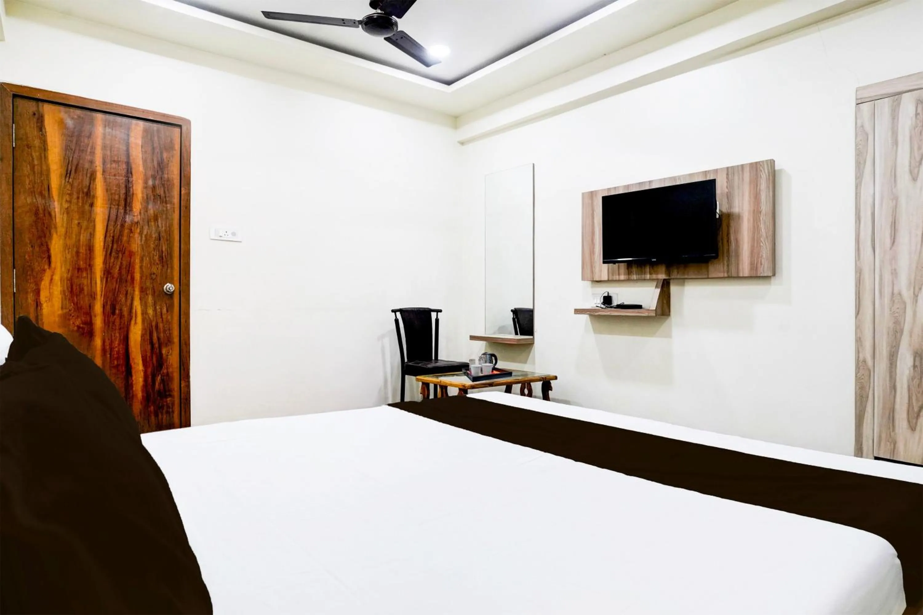 Bedroom, Bed in Super Hotel O Dombivali Formerly PK Lodging