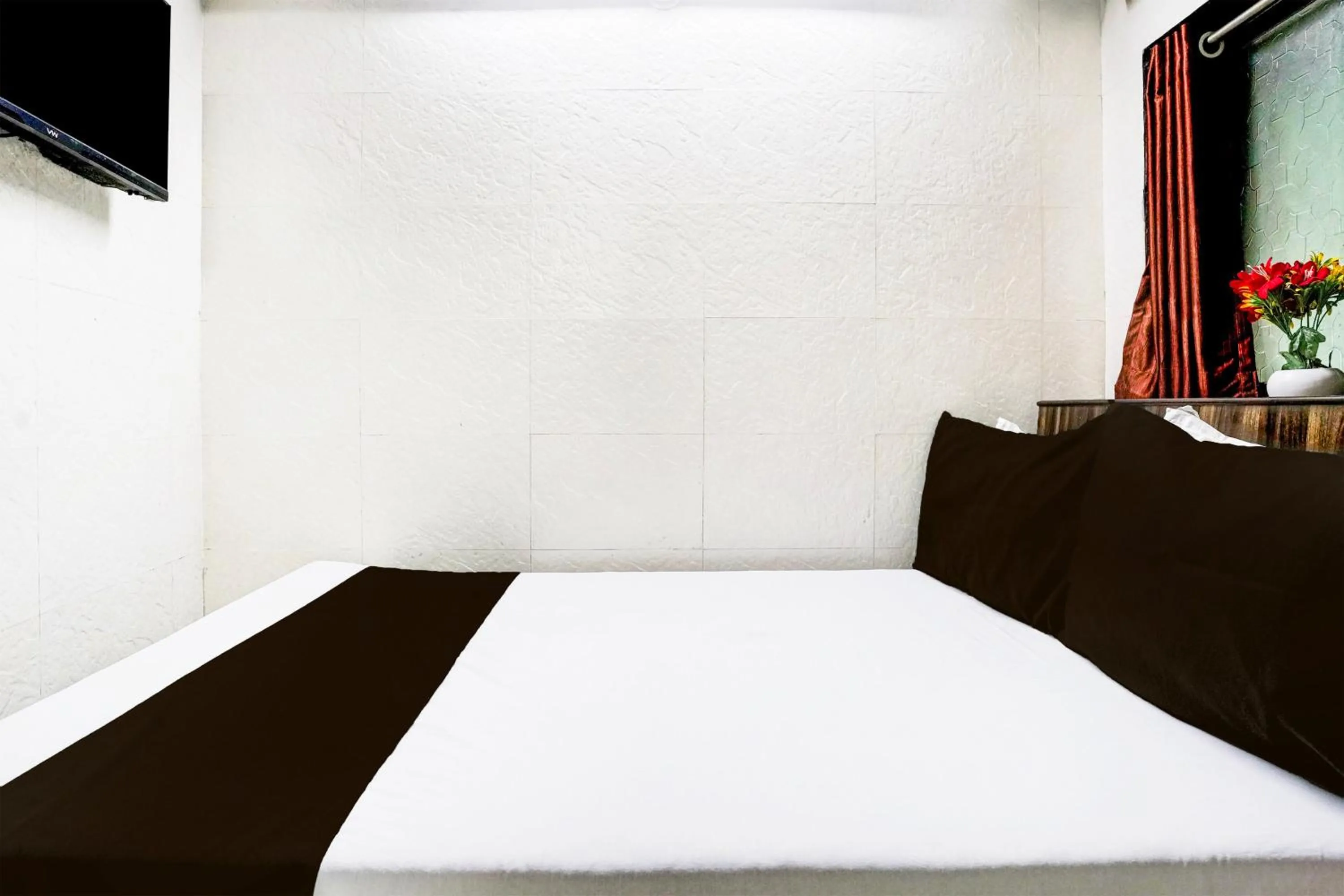 Bedroom, Bed in Super Hotel O Dombivali Formerly PK Lodging