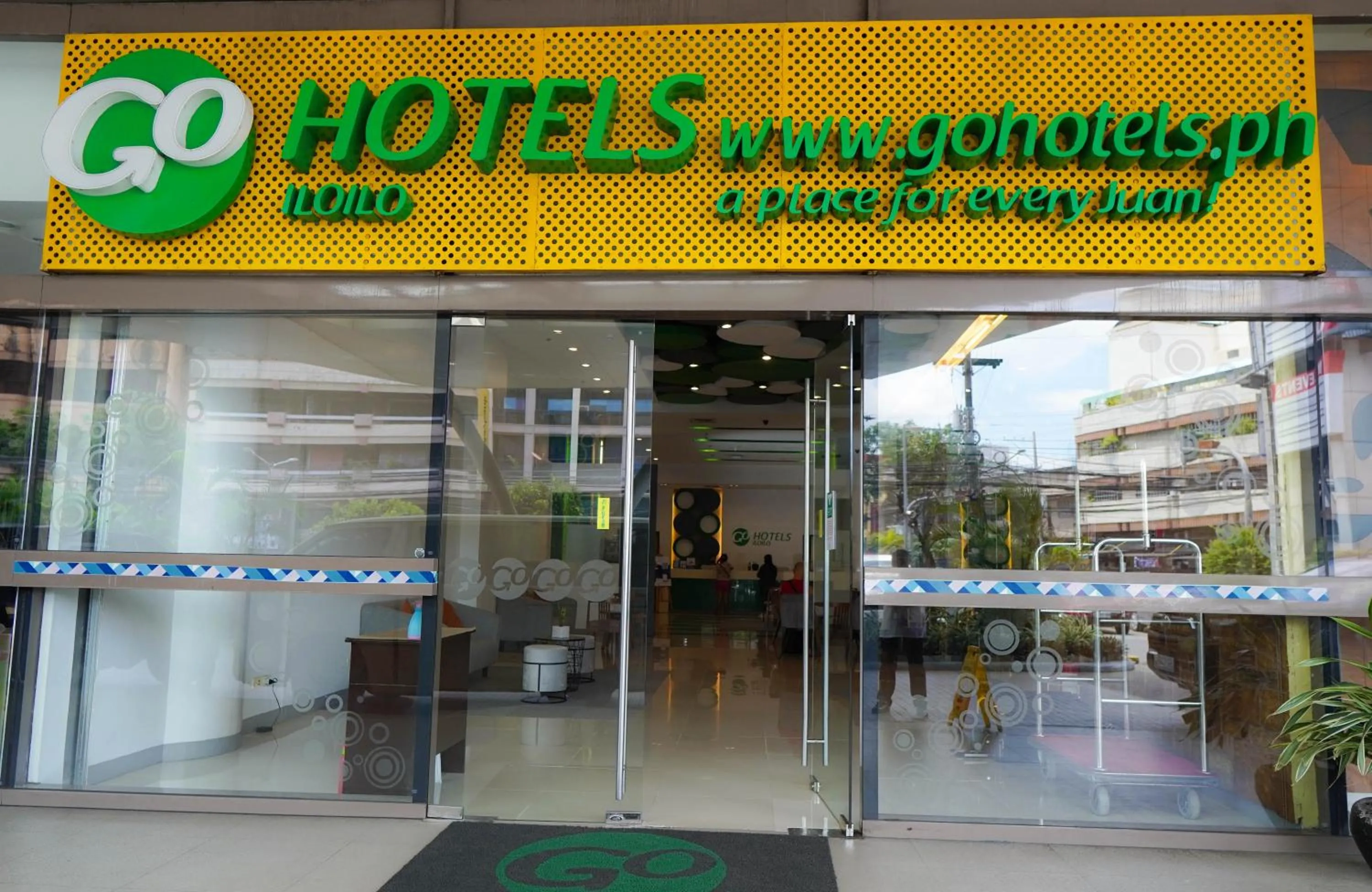 Facade/entrance in Go Hotels Iloilo