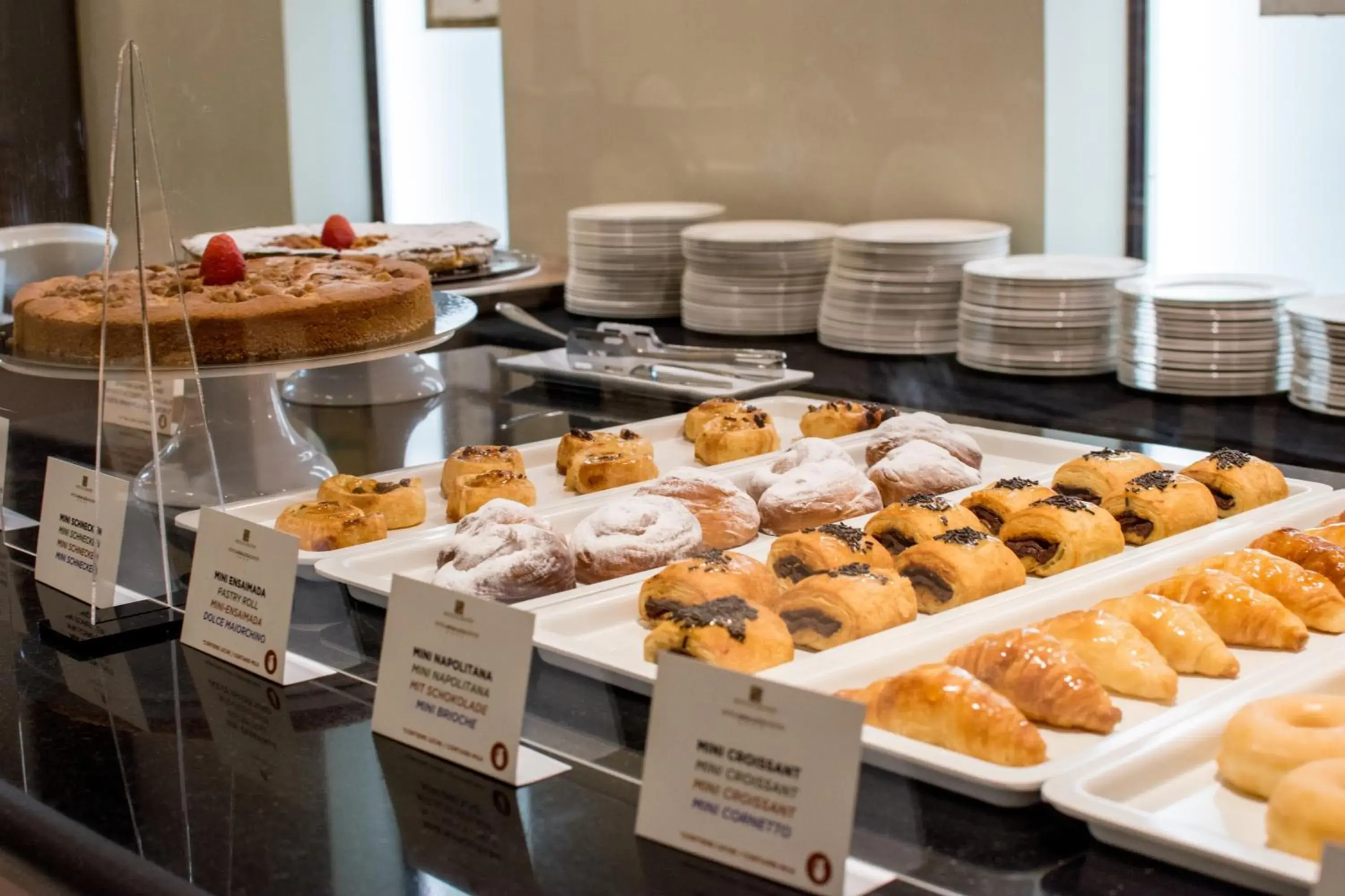 Breakfast in Hotel Andalucía Center Breakfast in Hotel Andalucía Center
