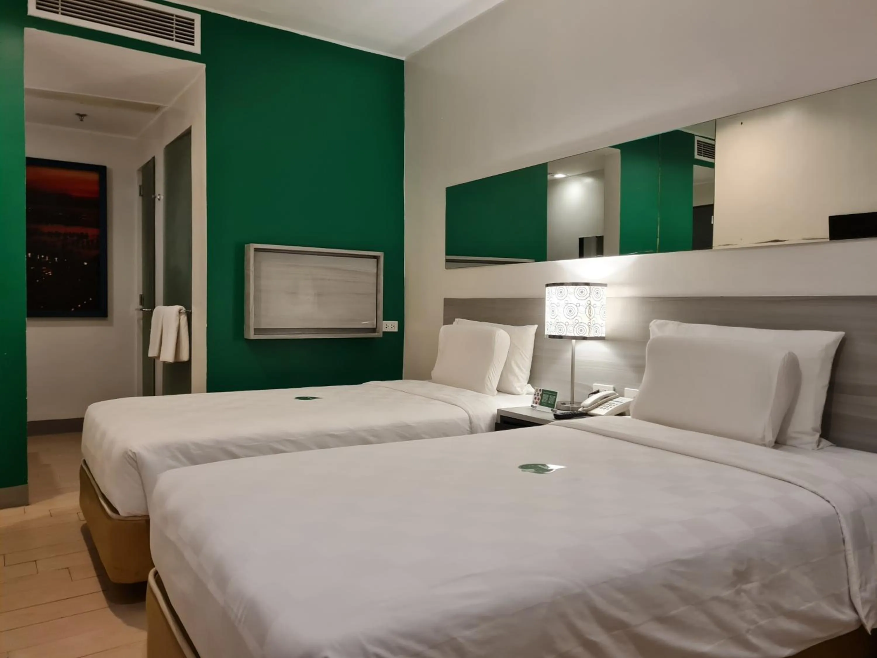 Bedroom, Bed in Go Hotels Otis - Manila
