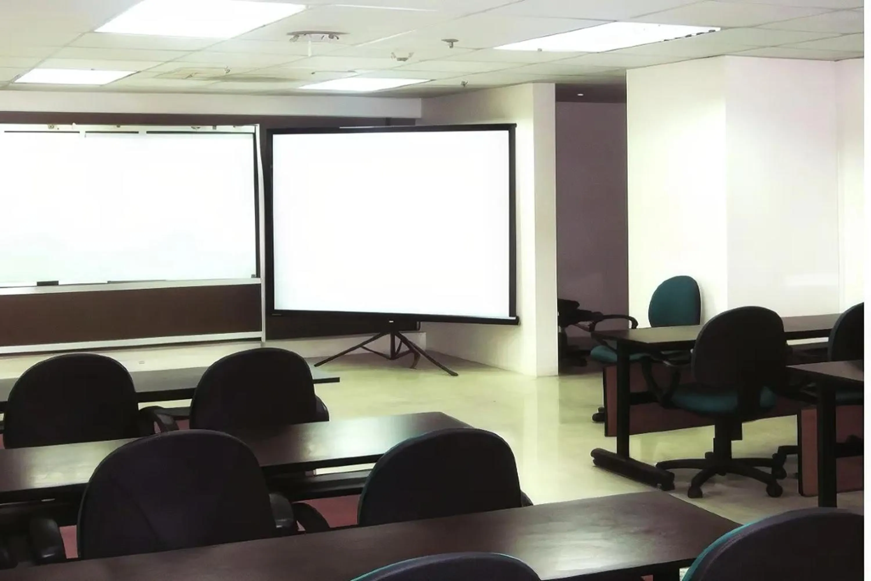 Meeting/conference room in Go Hotels Plus Mandaluyong