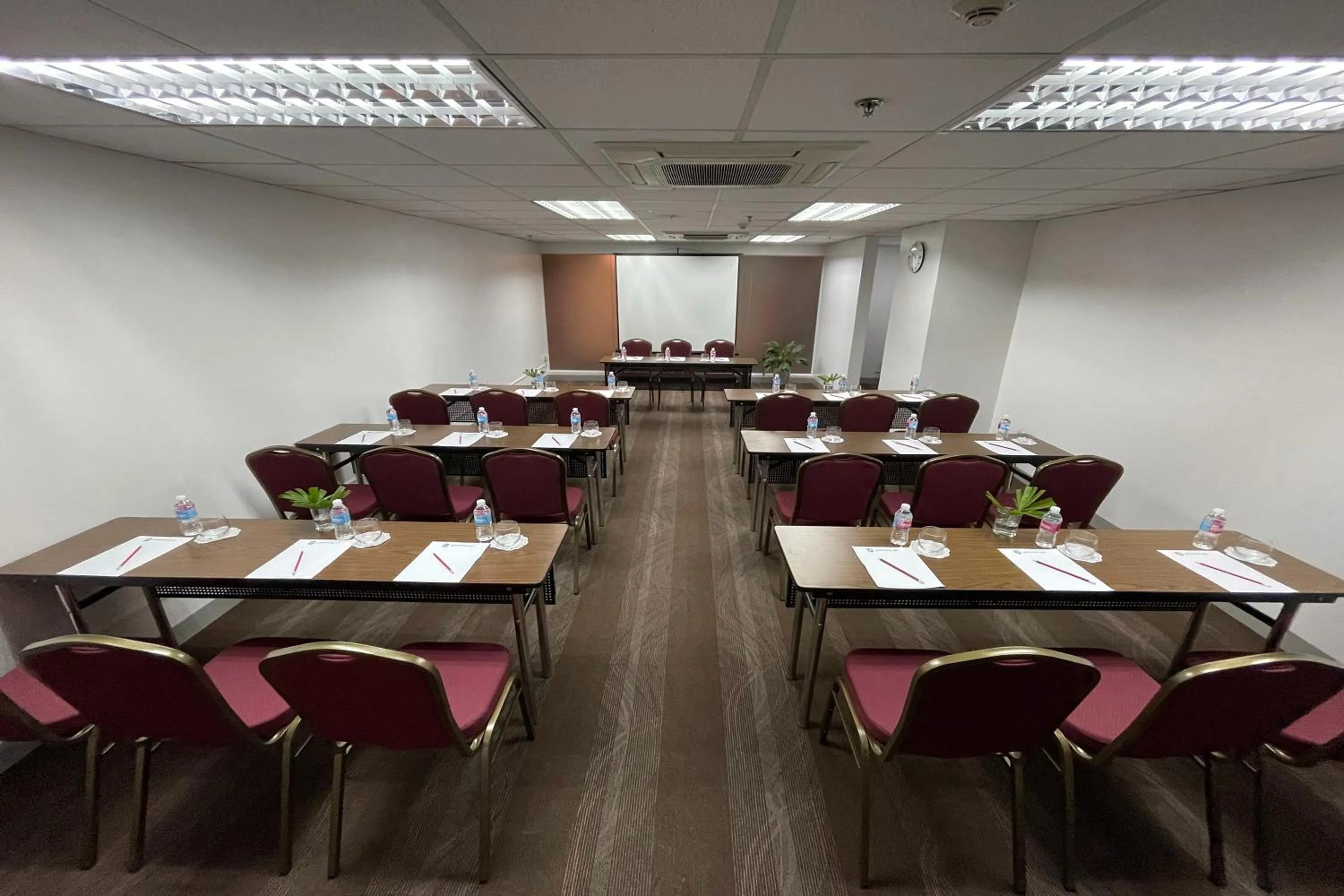 Meeting/conference room in Go Hotels Plus Mandaluyong