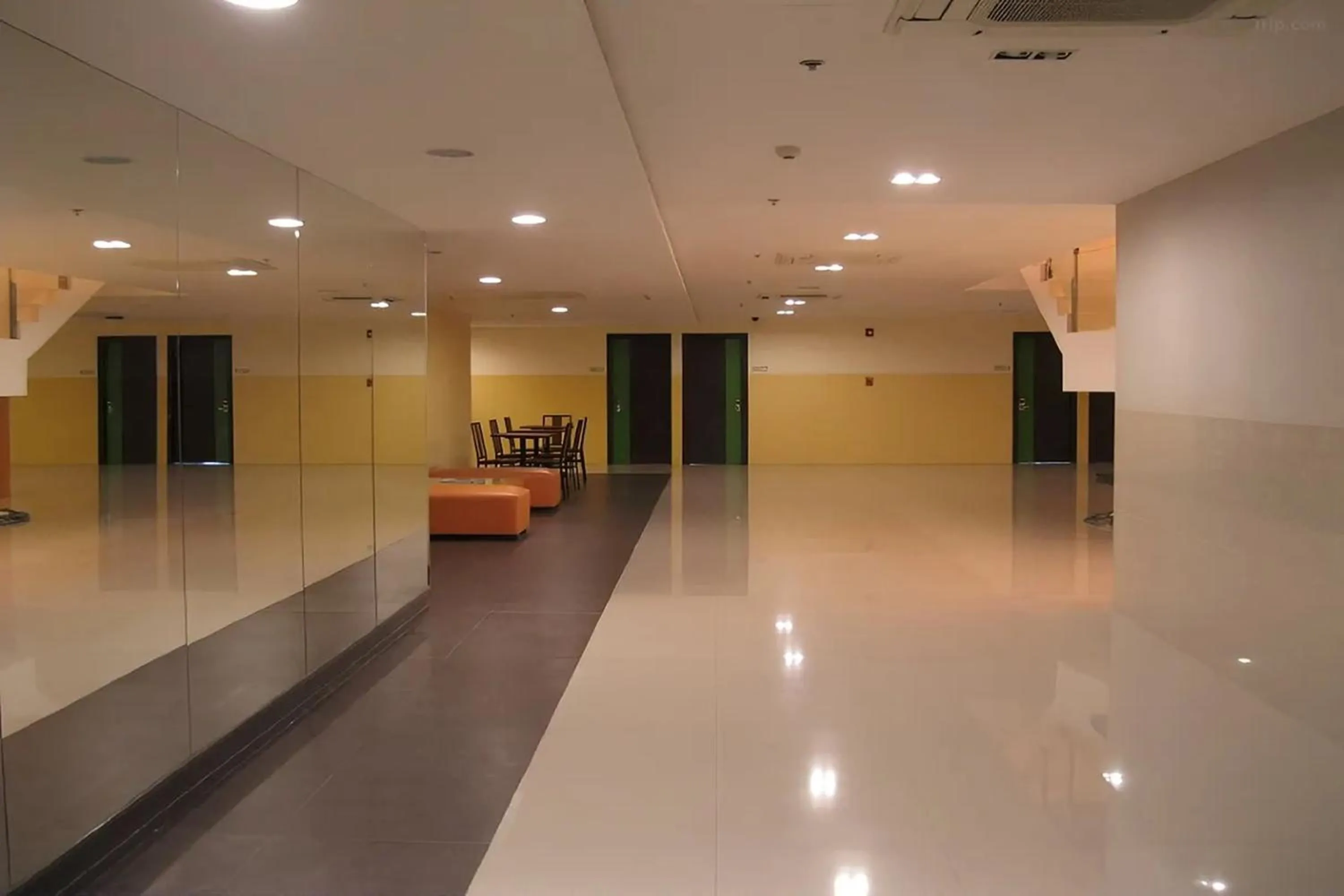 Lobby or reception in Go Hotels Plus Mandaluyong
