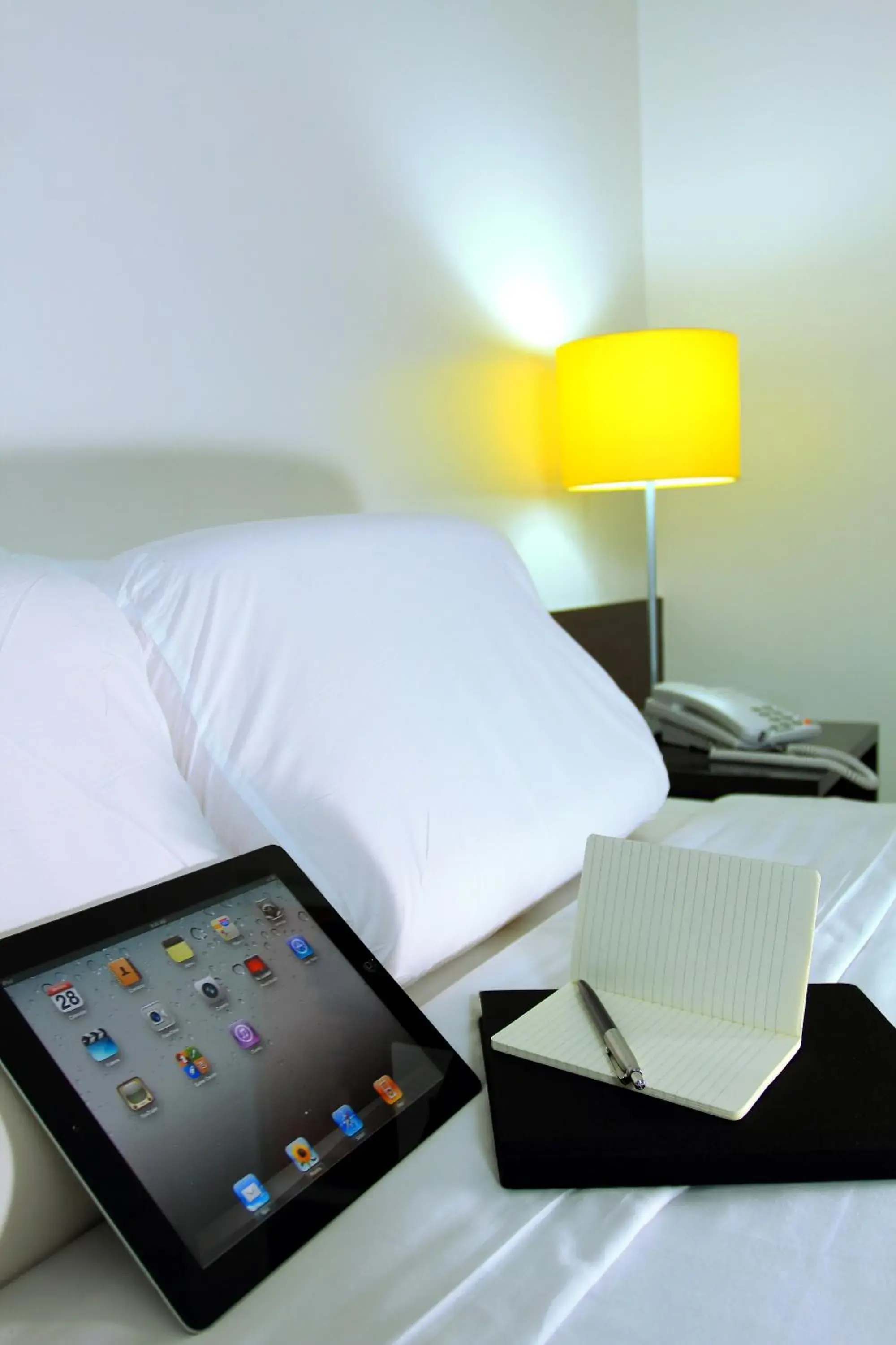 Bed in Go Hotels Plus Mandaluyong Bed in Go Hotels Plus Mandaluyong