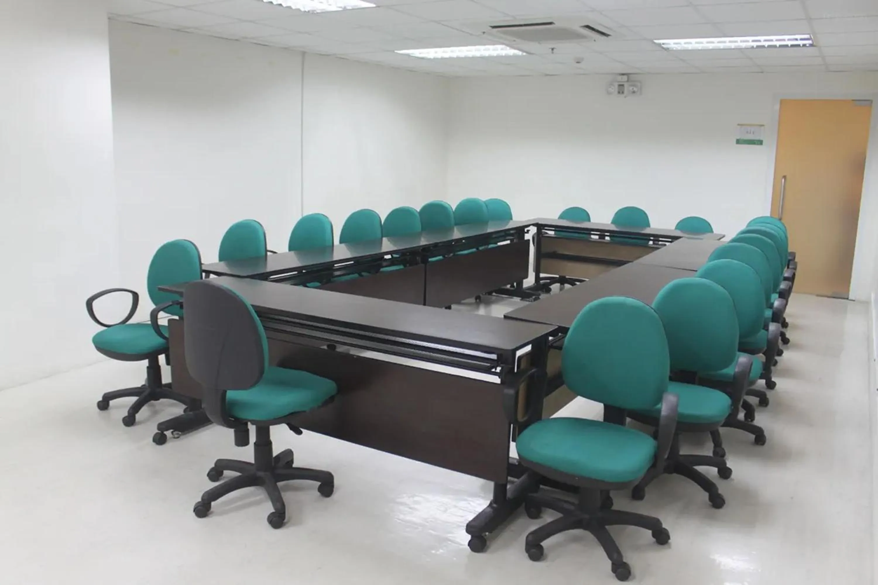 Meeting/conference room in Go Hotels Plus Mandaluyong