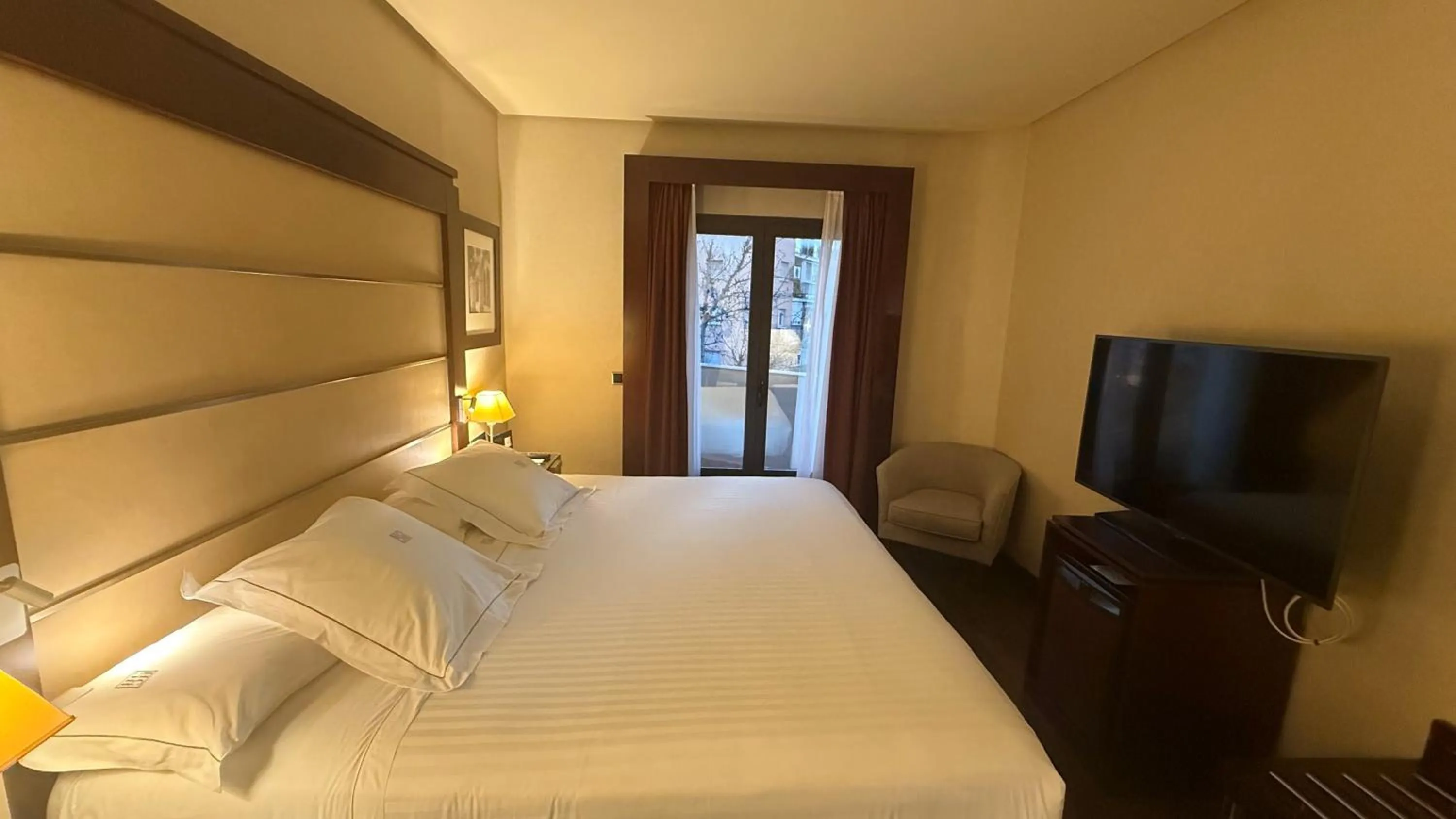 Bed in Hotel Badajoz Center