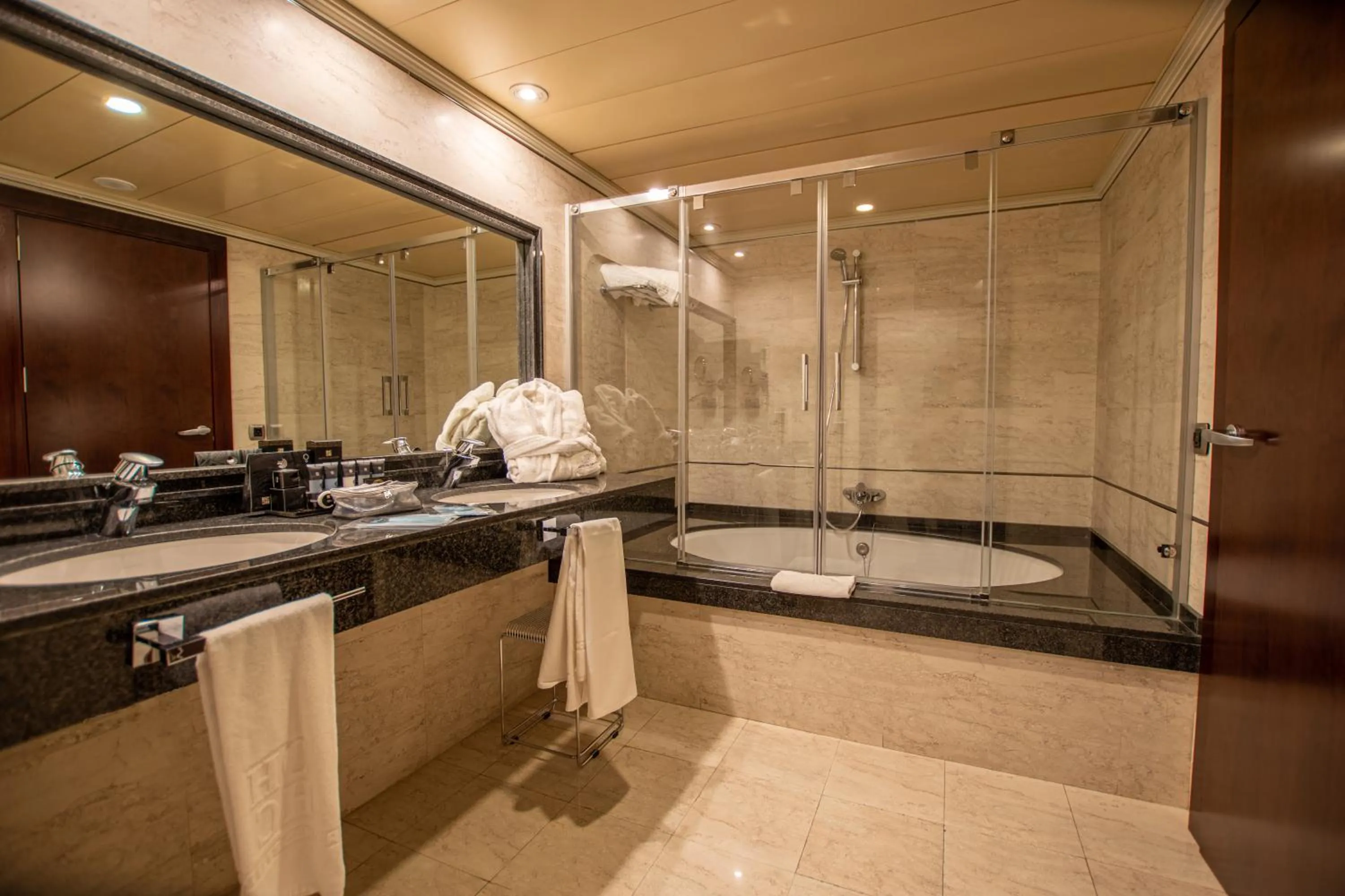 Bathroom in Hotel Sevilla Center