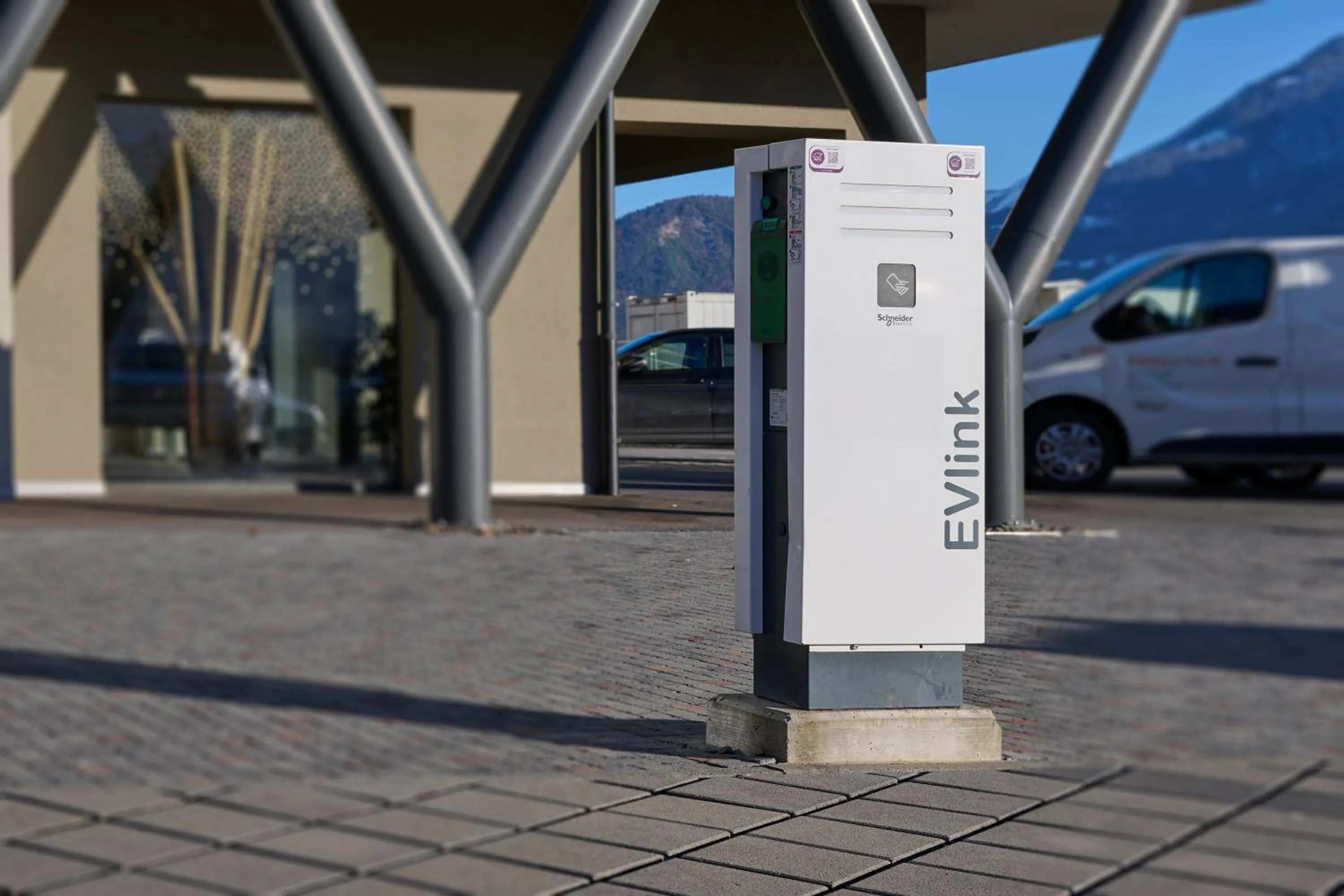 Parking in Alp Art Hotel Monthey