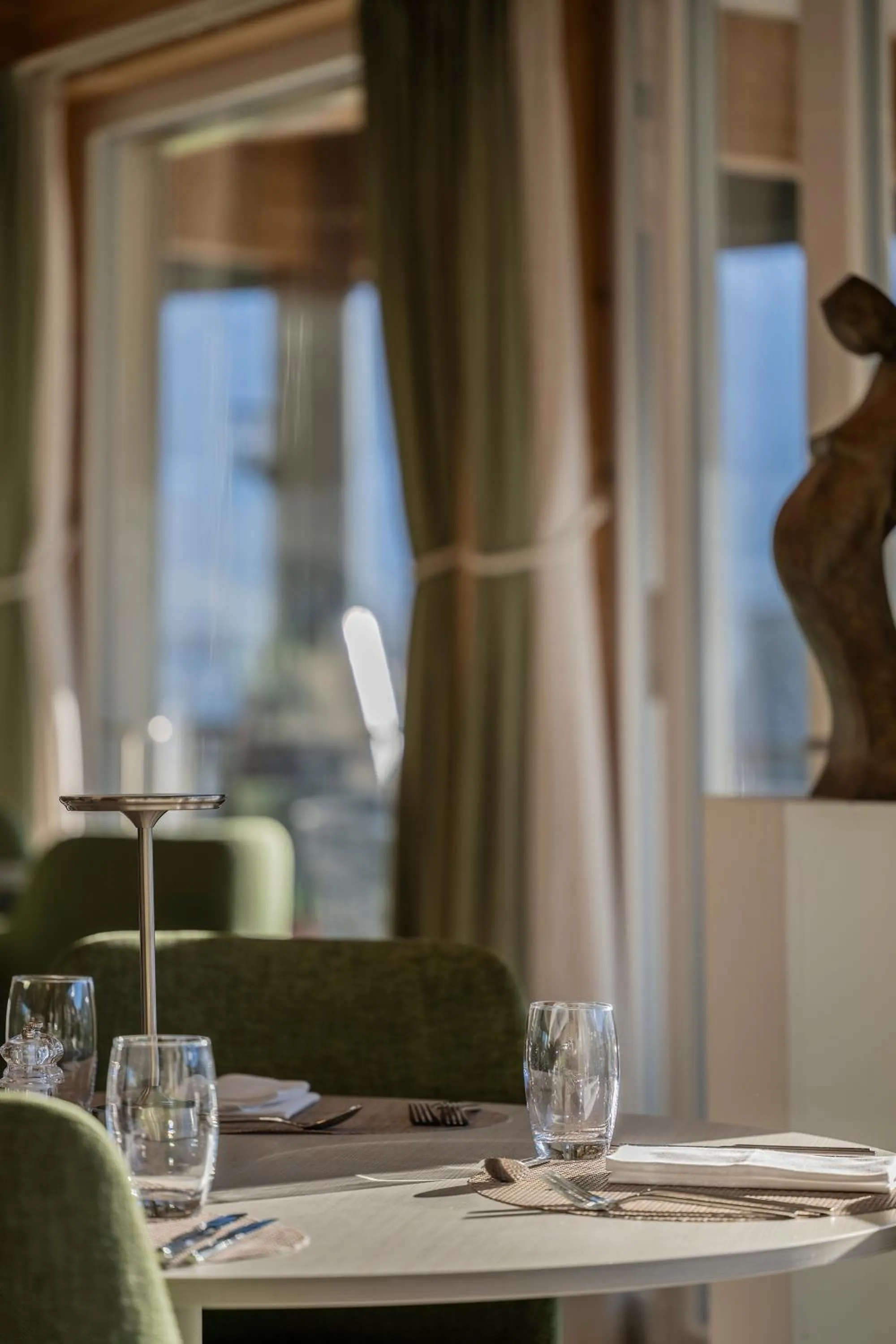 Restaurant/places to eat in Alp Art Hotel Monthey