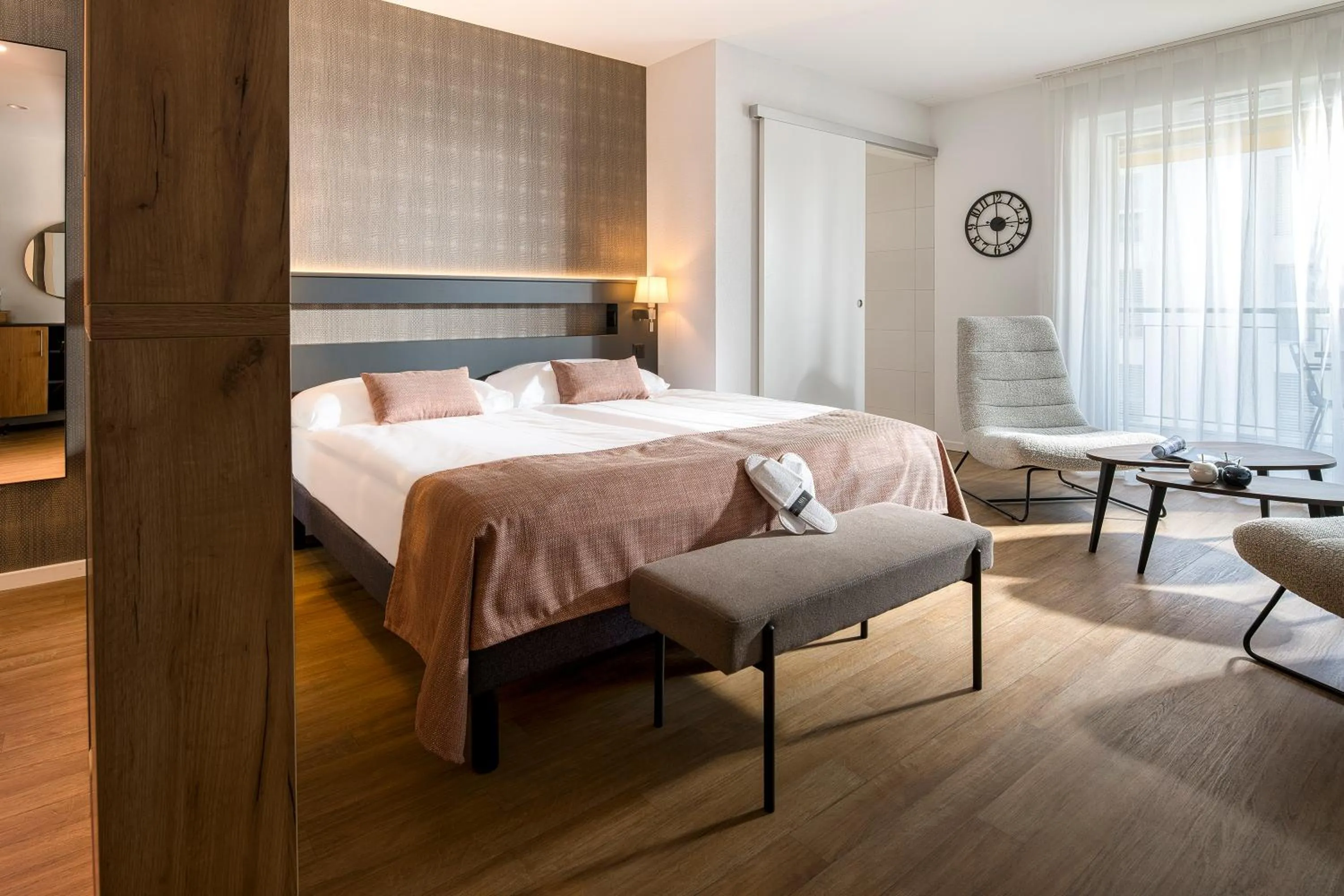 Living room, Bed in Alp Art Hotel Monthey