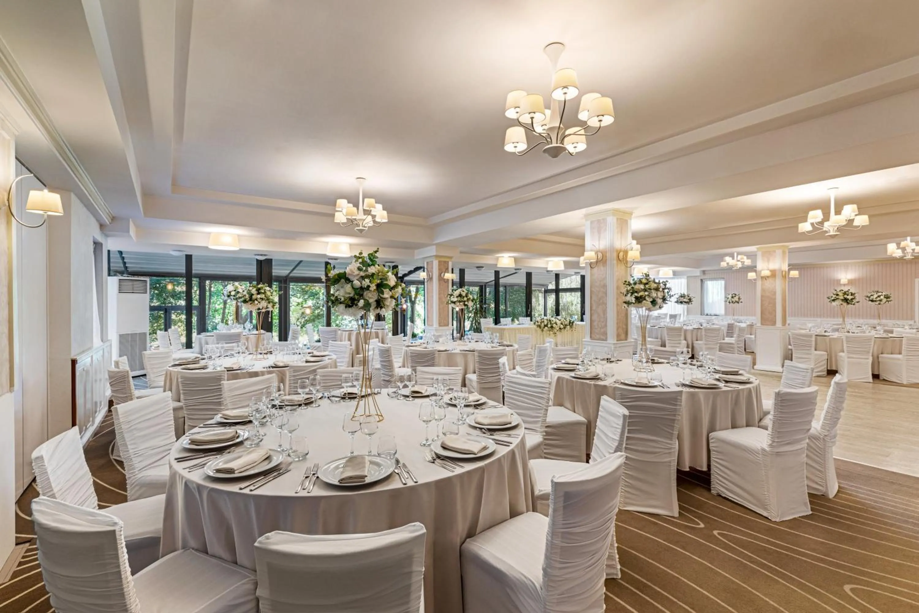 Banquet/Function facilities in Ramada by Wyndham Slatina Parc