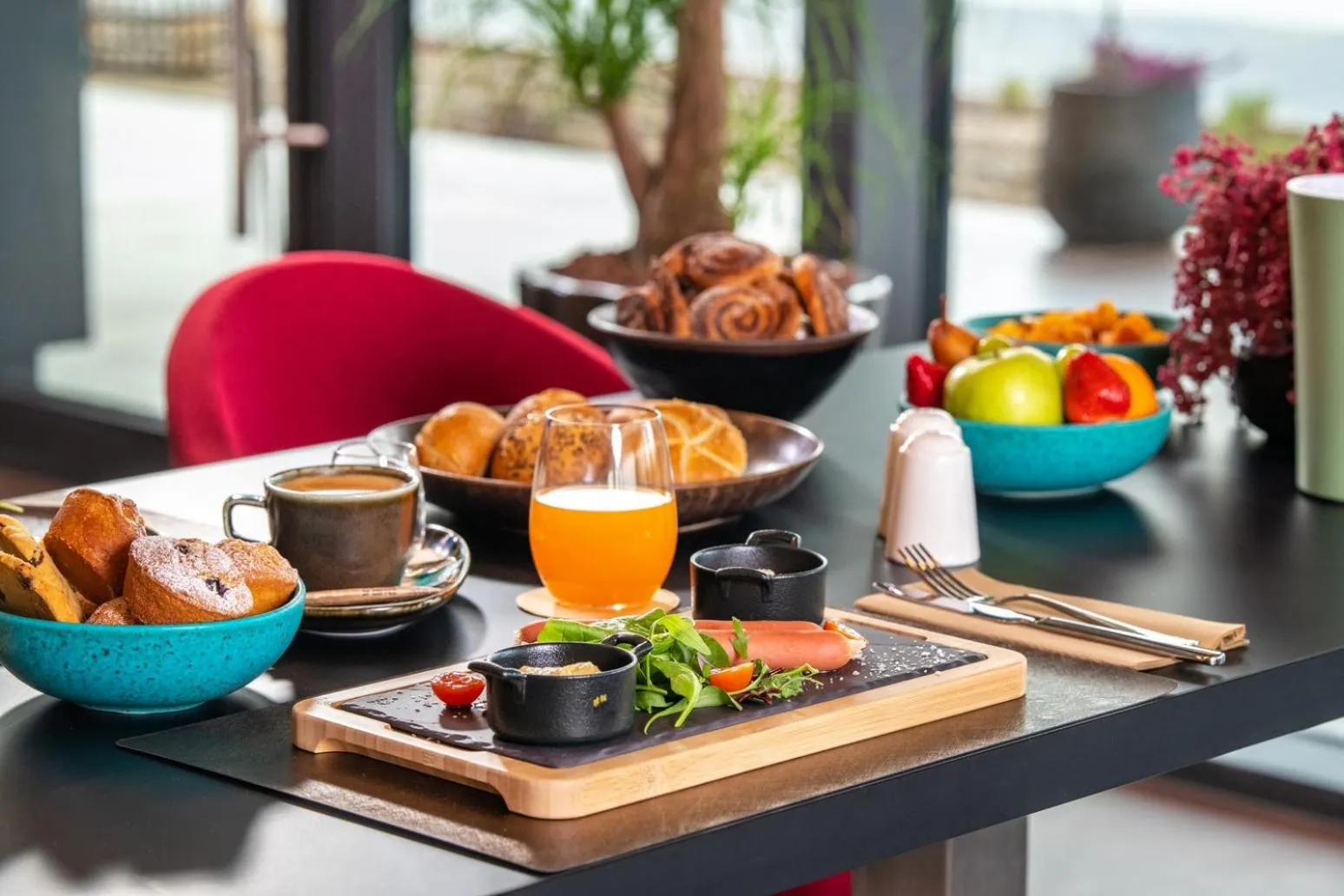 Food in Flow Hotel & Conference