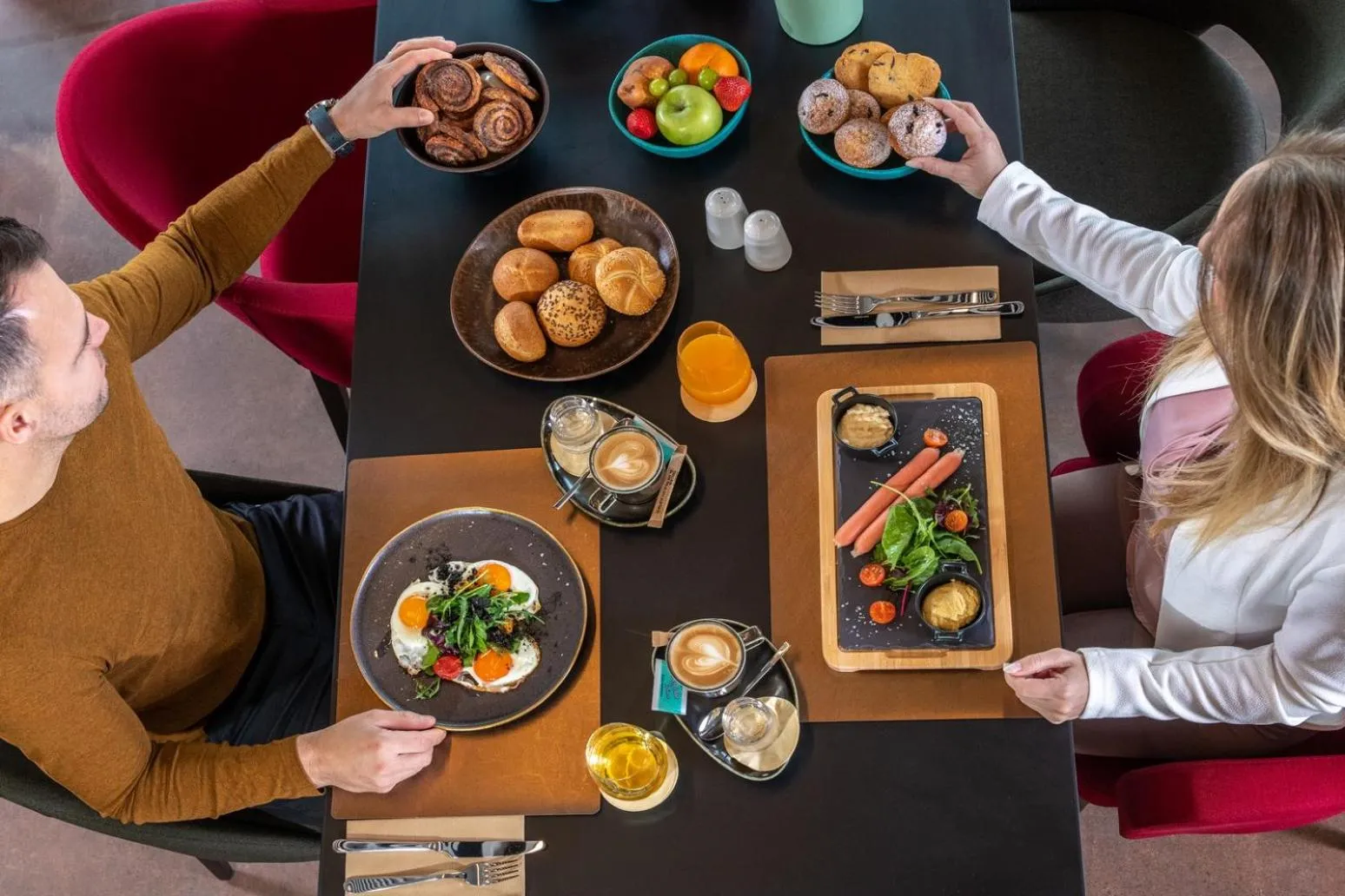 Food in Flow Hotel & Conference