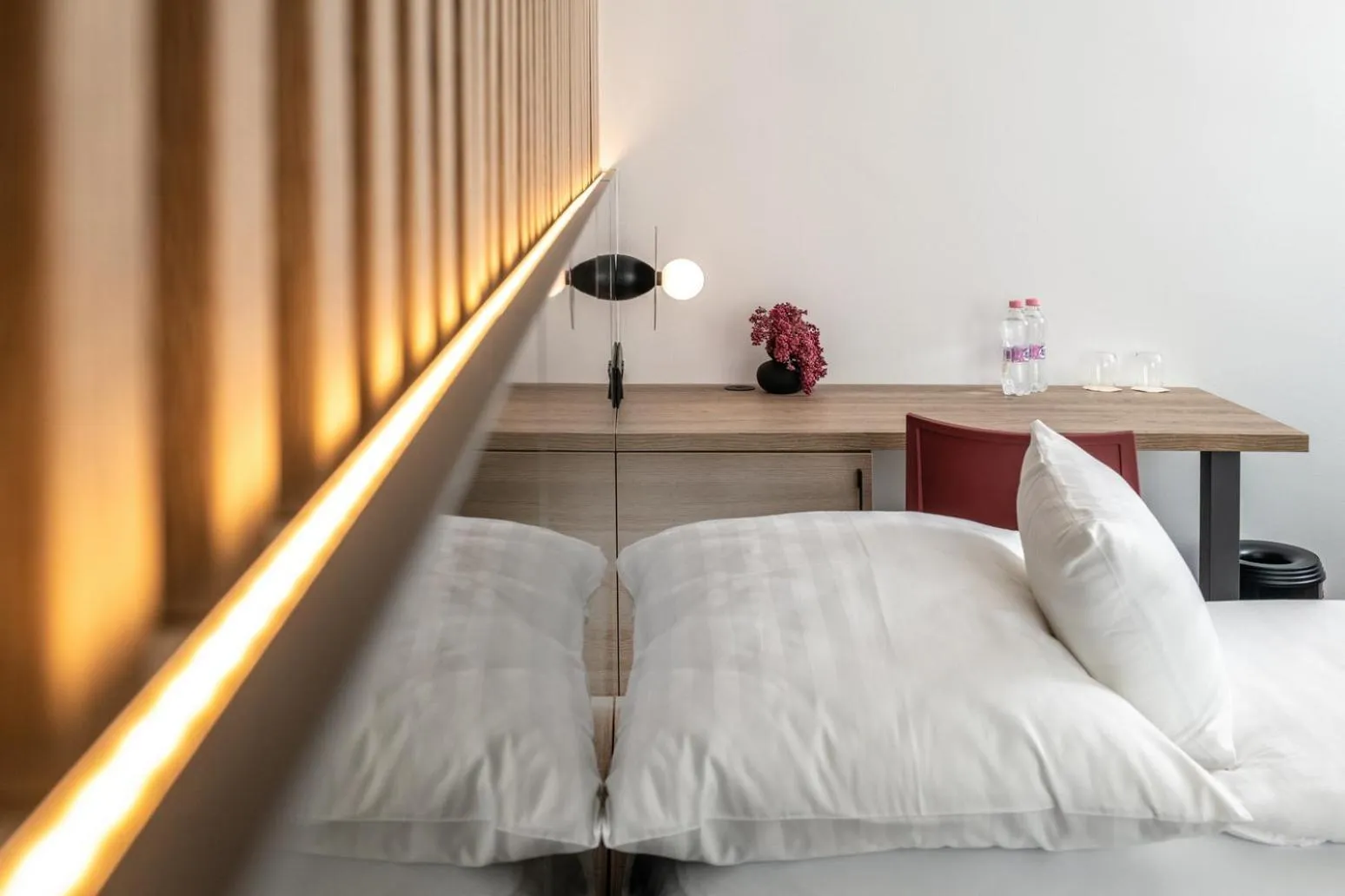 Bed in Flow Hotel & Conference