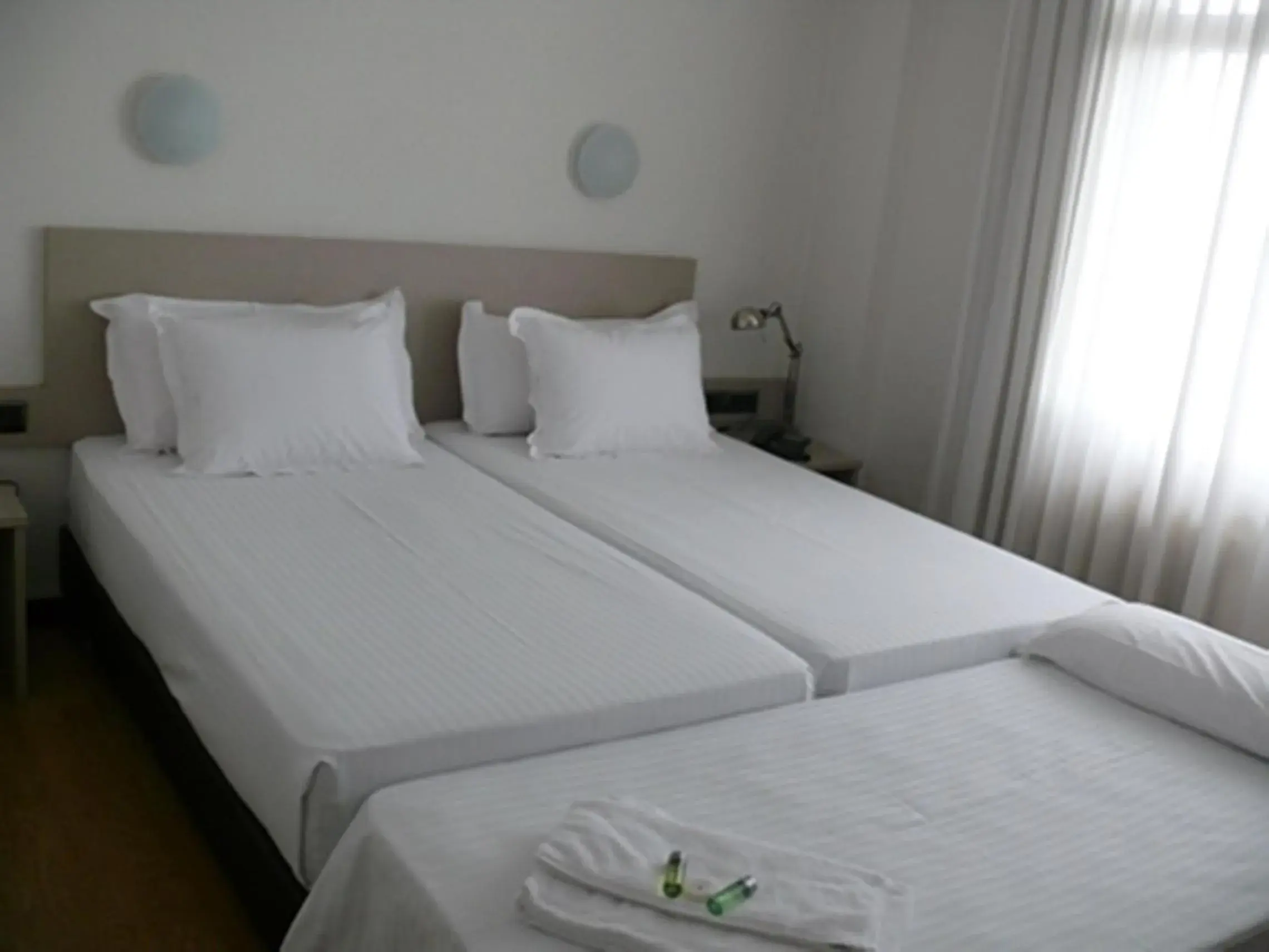 Bedroom, Bed in Hotel Los Angeles Bedroom, Bed in Hotel Los Angeles