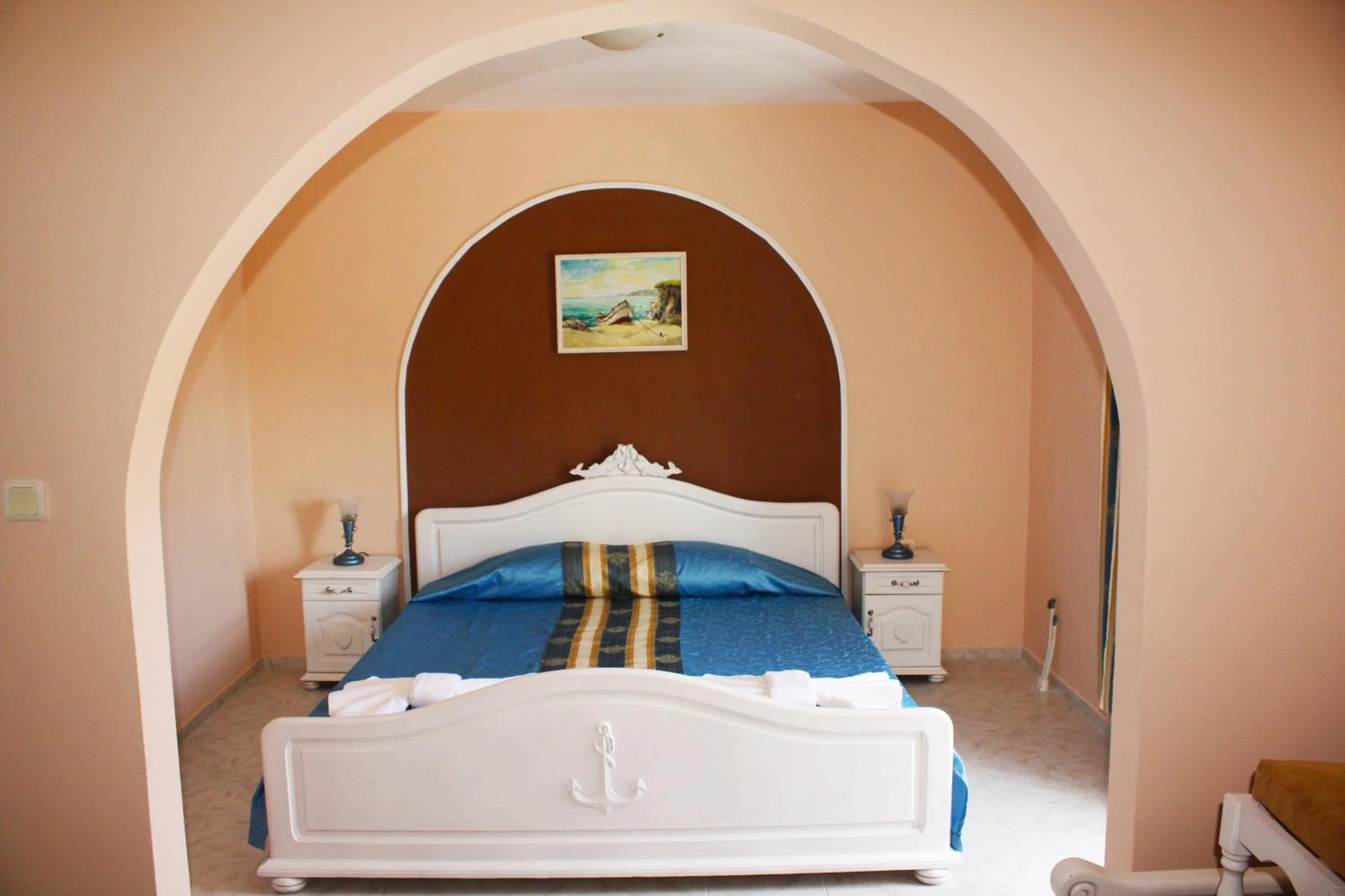 Bedroom, Bed in Family Hotel Paros 2