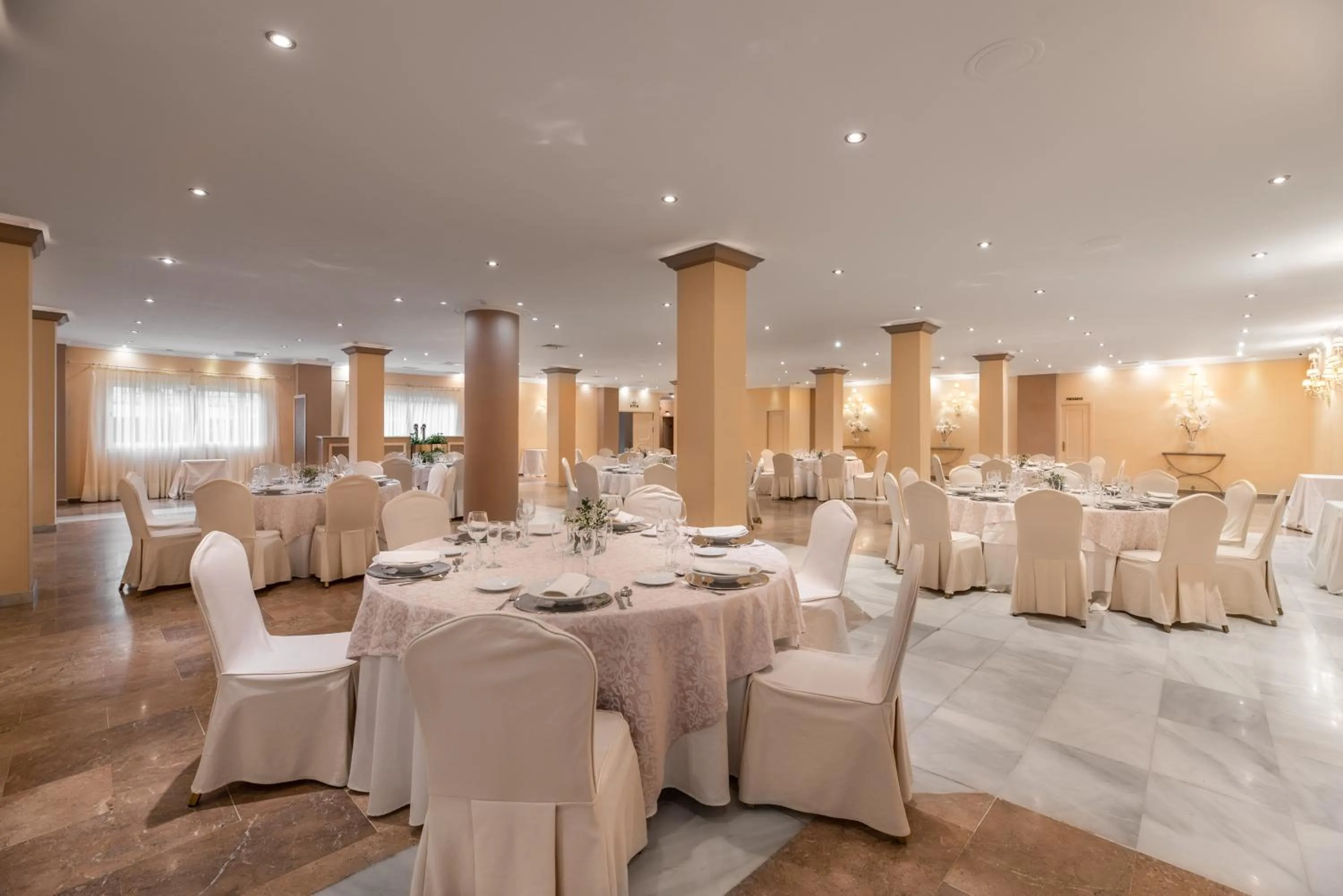 Business facilities in Hotel Rio Badajoz