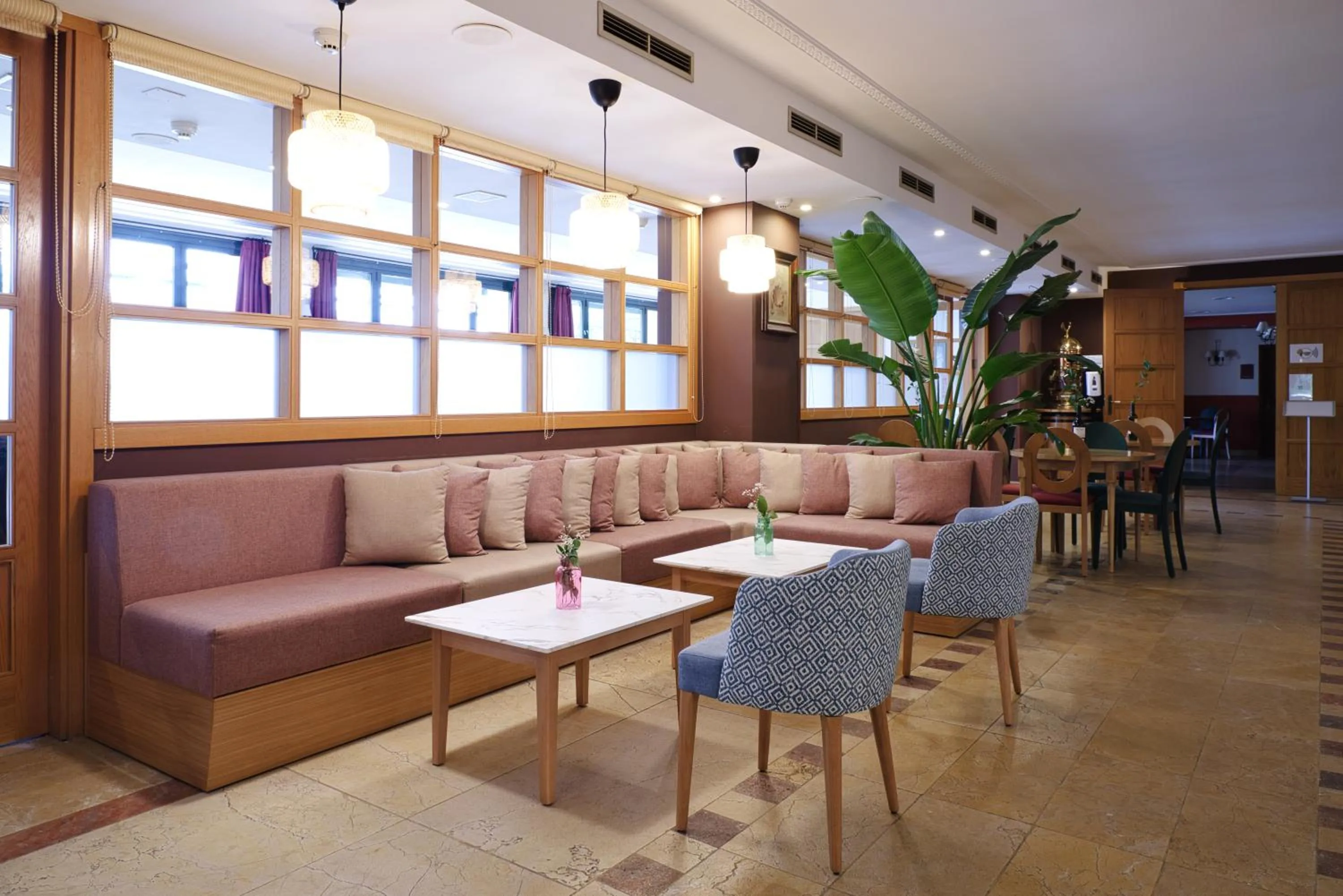 Lounge or bar in Hotel Silken Villa de Laguardia