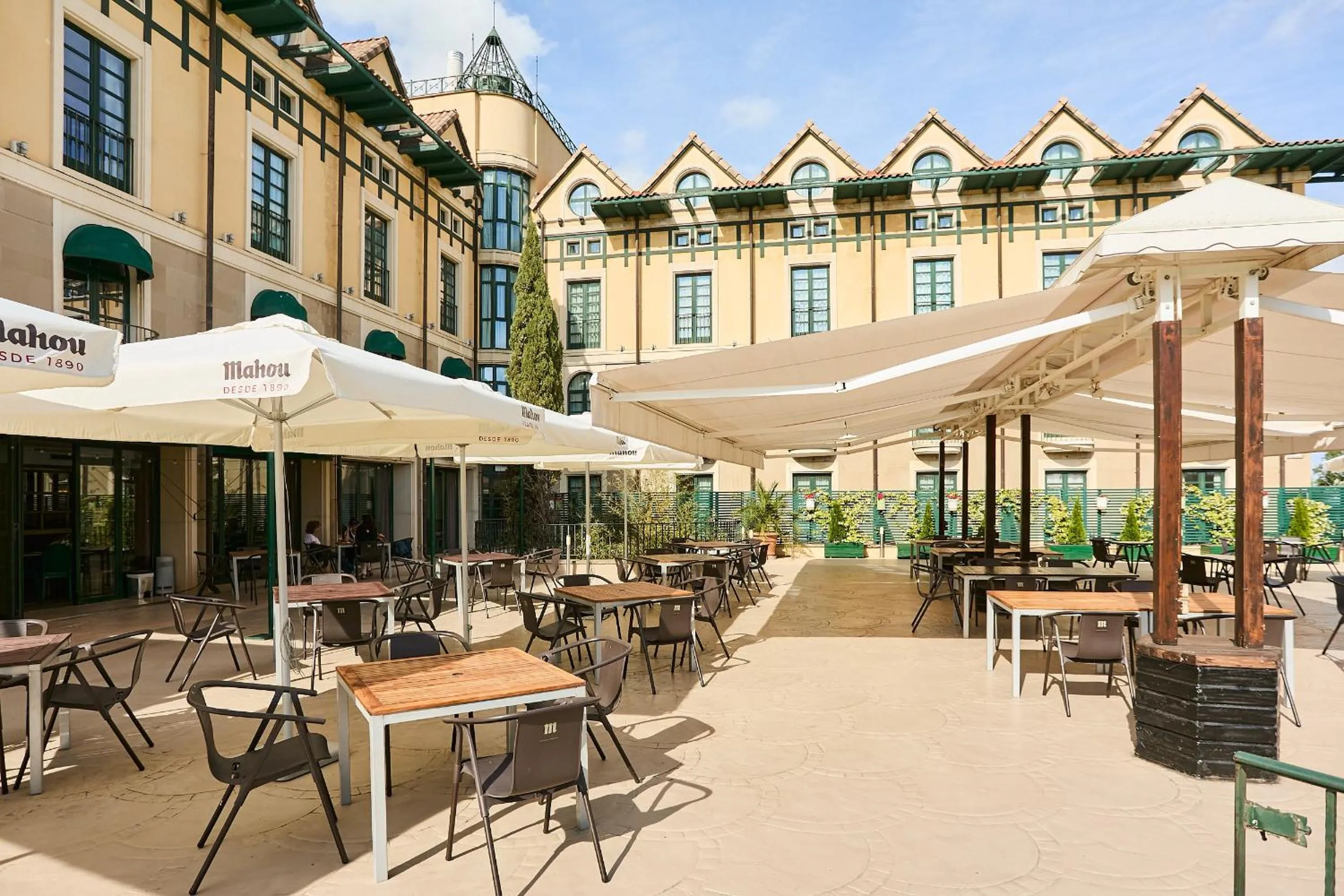 Balcony/Terrace in Hotel Silken Villa de Laguardia