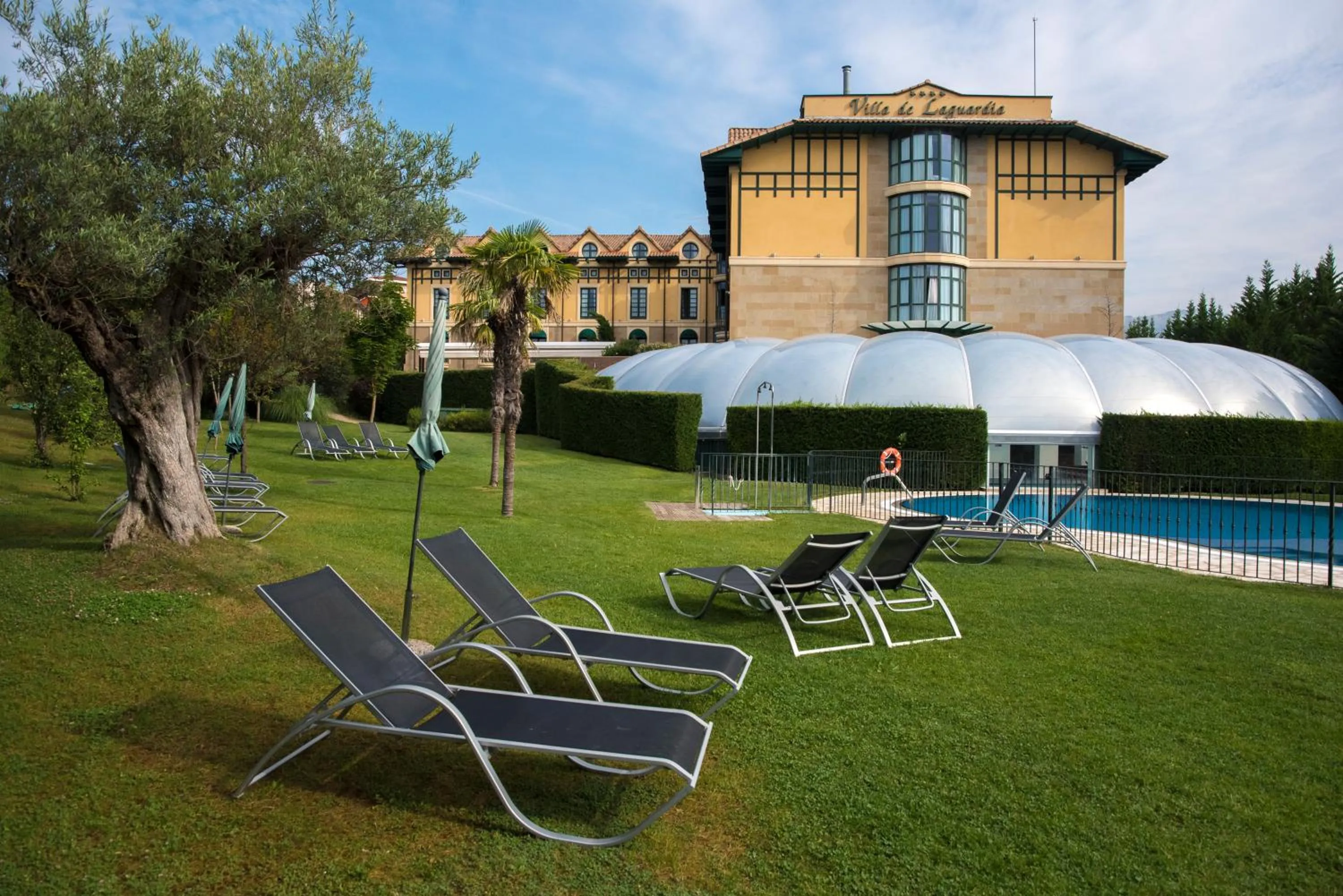 Garden in Hotel Silken Villa de Laguardia
