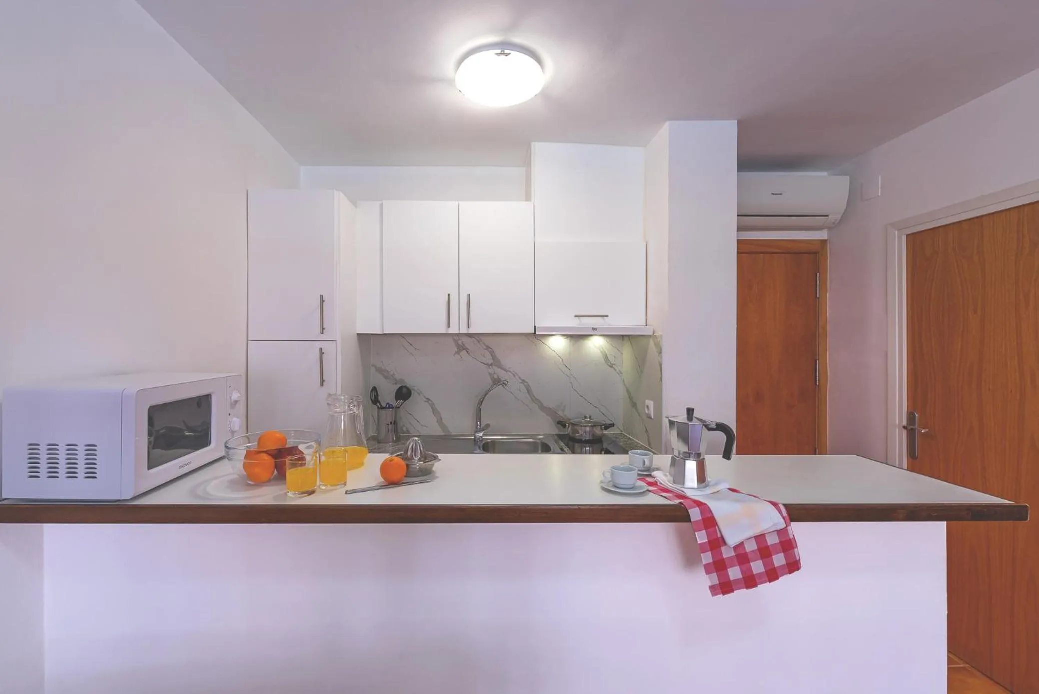 kitchen in Aptos. Comte D´Empuries