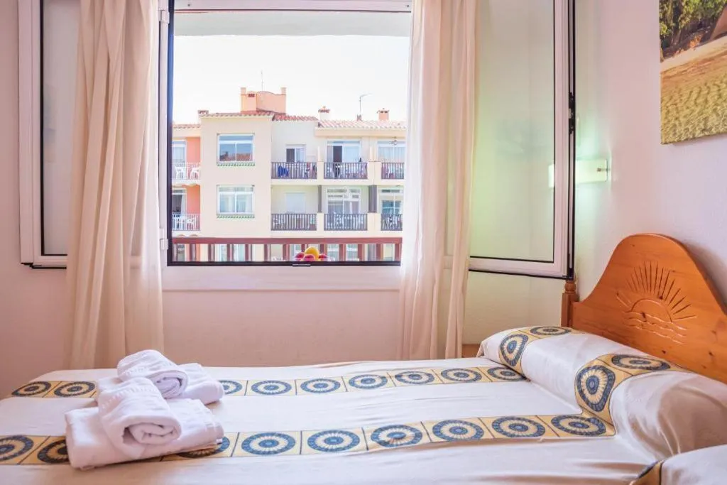 Bed in Aptos. Comte D´Empuries