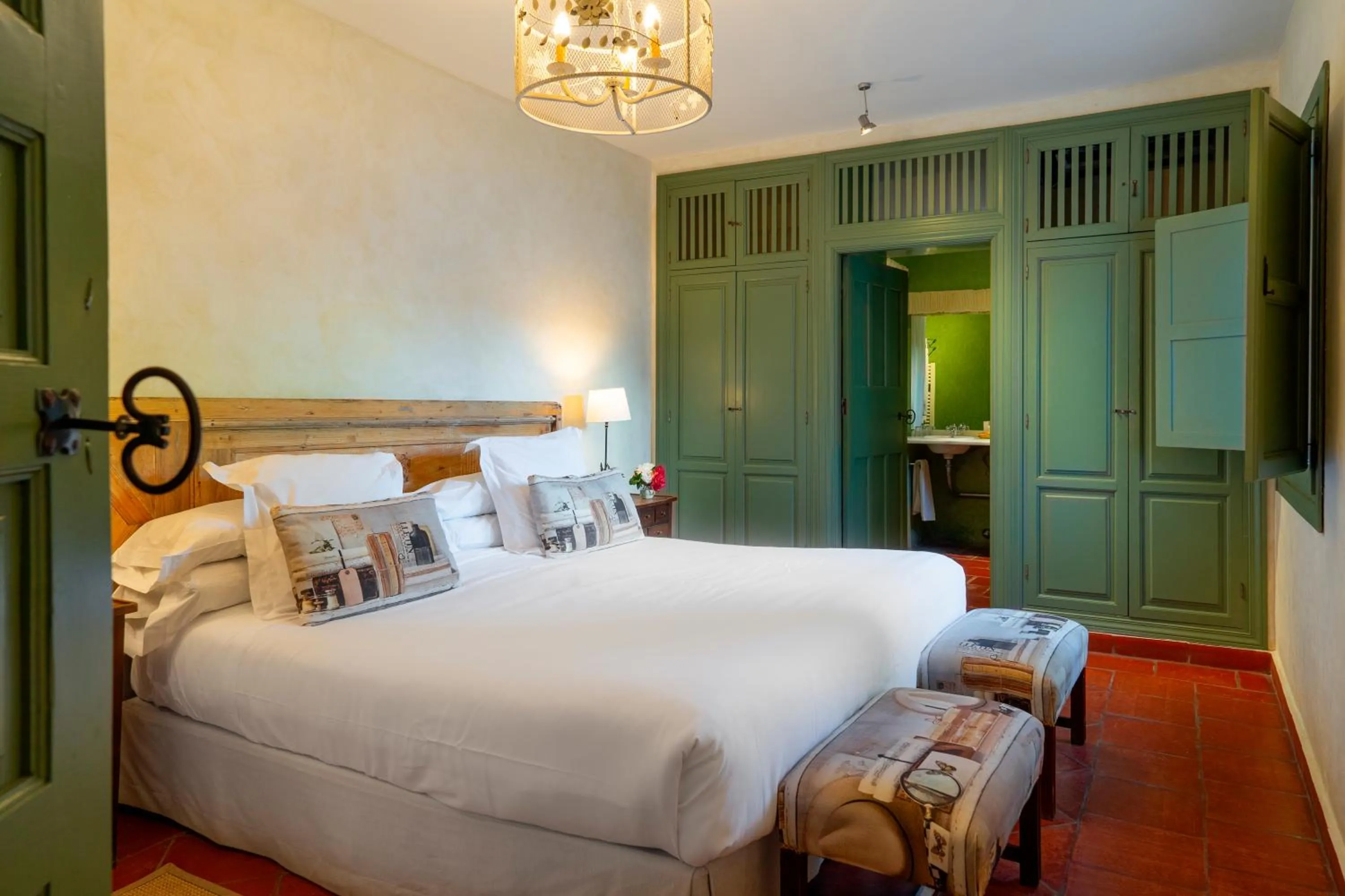 Bedroom, Bed in Hotel Boutique Molino del Arco