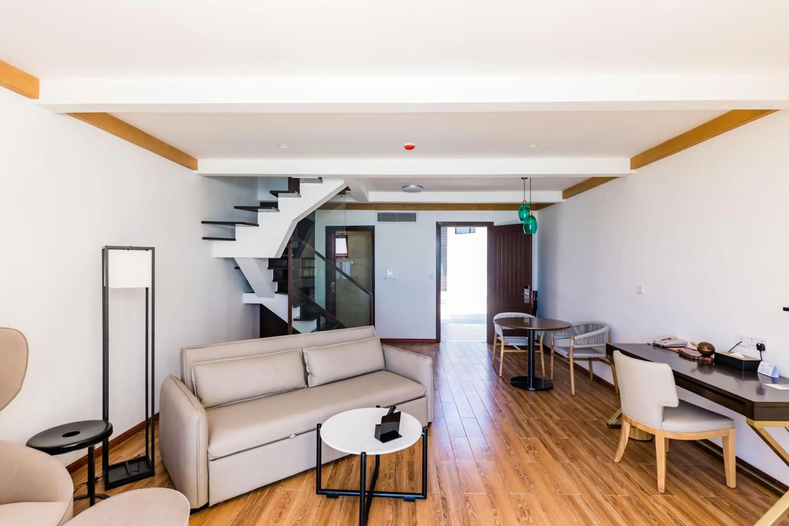 Living room in NOOE Maldives Kunaavashi - Stay 5 nights or more and get Free Speed Boat Transfers - Valid for stays till 30th September 2025 Living room in NOOE Maldives Kunaavashi - Stay 5 nights or more and get Free Speed Boat Transfers - Valid for stays till 30th September 2025