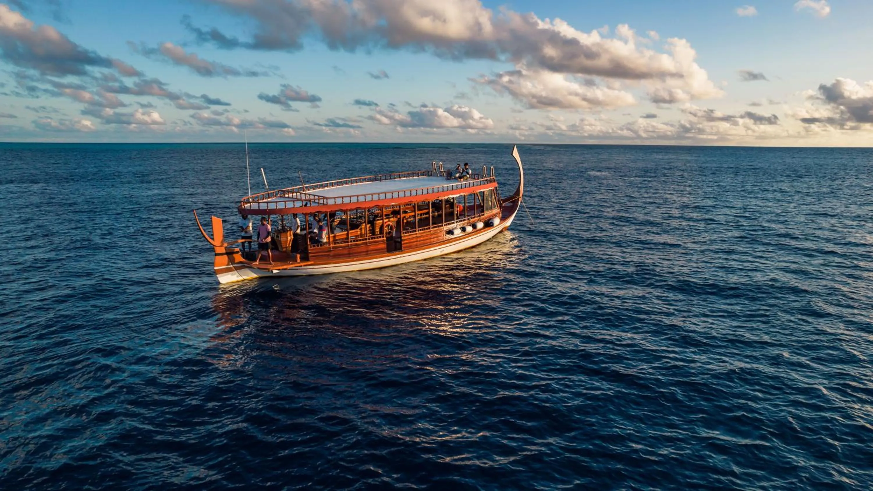 Activities in NOOE Maldives Kunaavashi