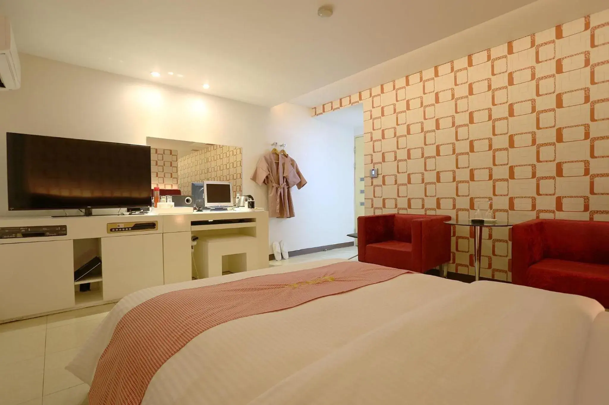 Bed in Q Hotel Bed in Q Hotel