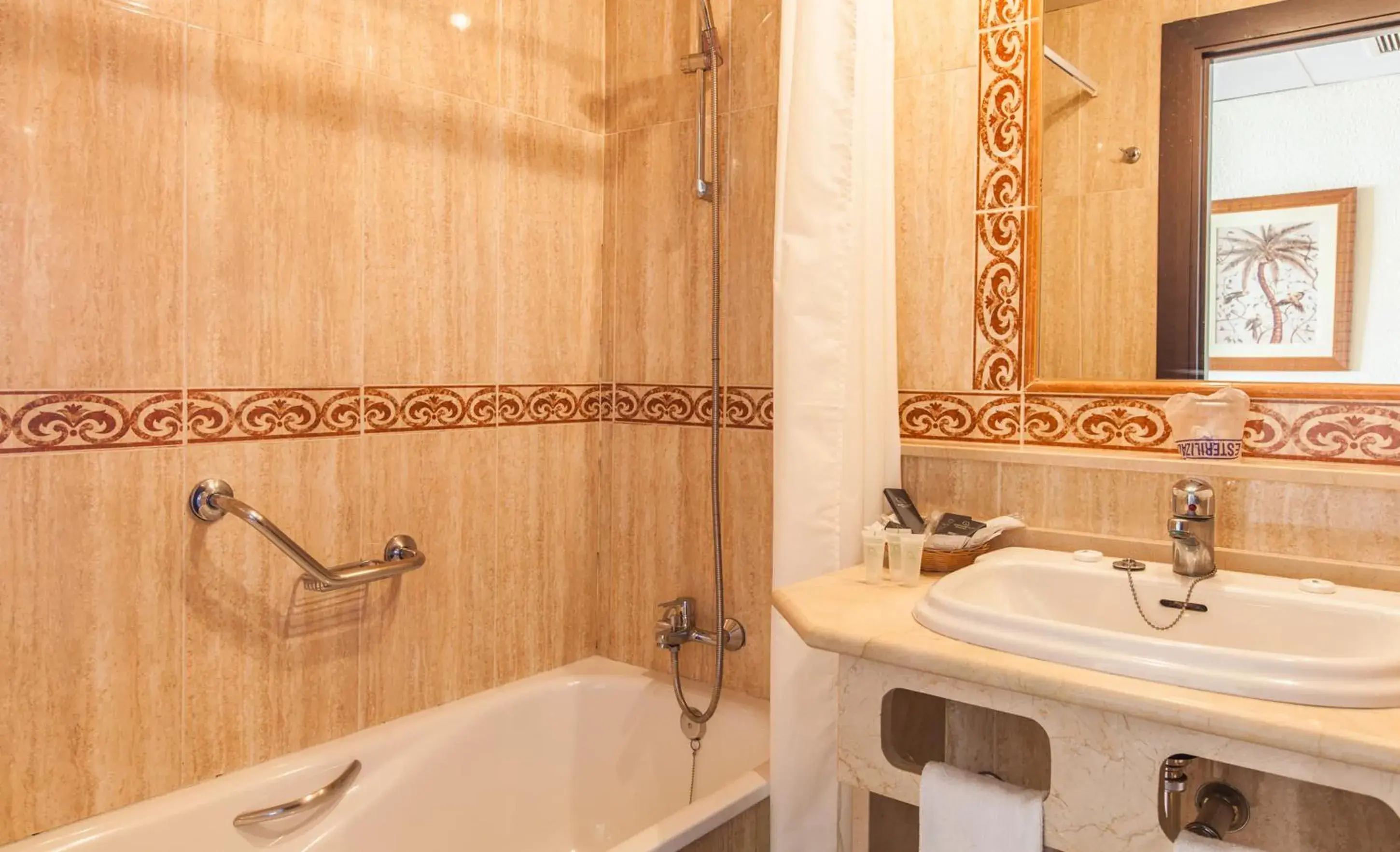 Double Room - Single Use in BLUESEA Gran Cervantes Double Room - Single Use in BLUESEA Gran Cervantes