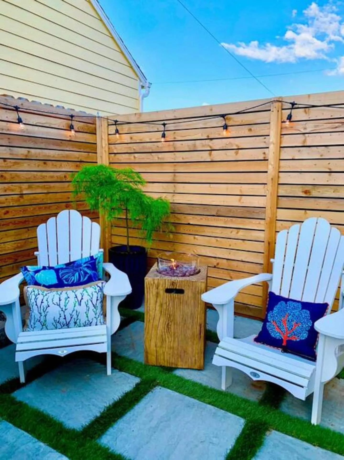 Private Basement Suite w Hot Tub