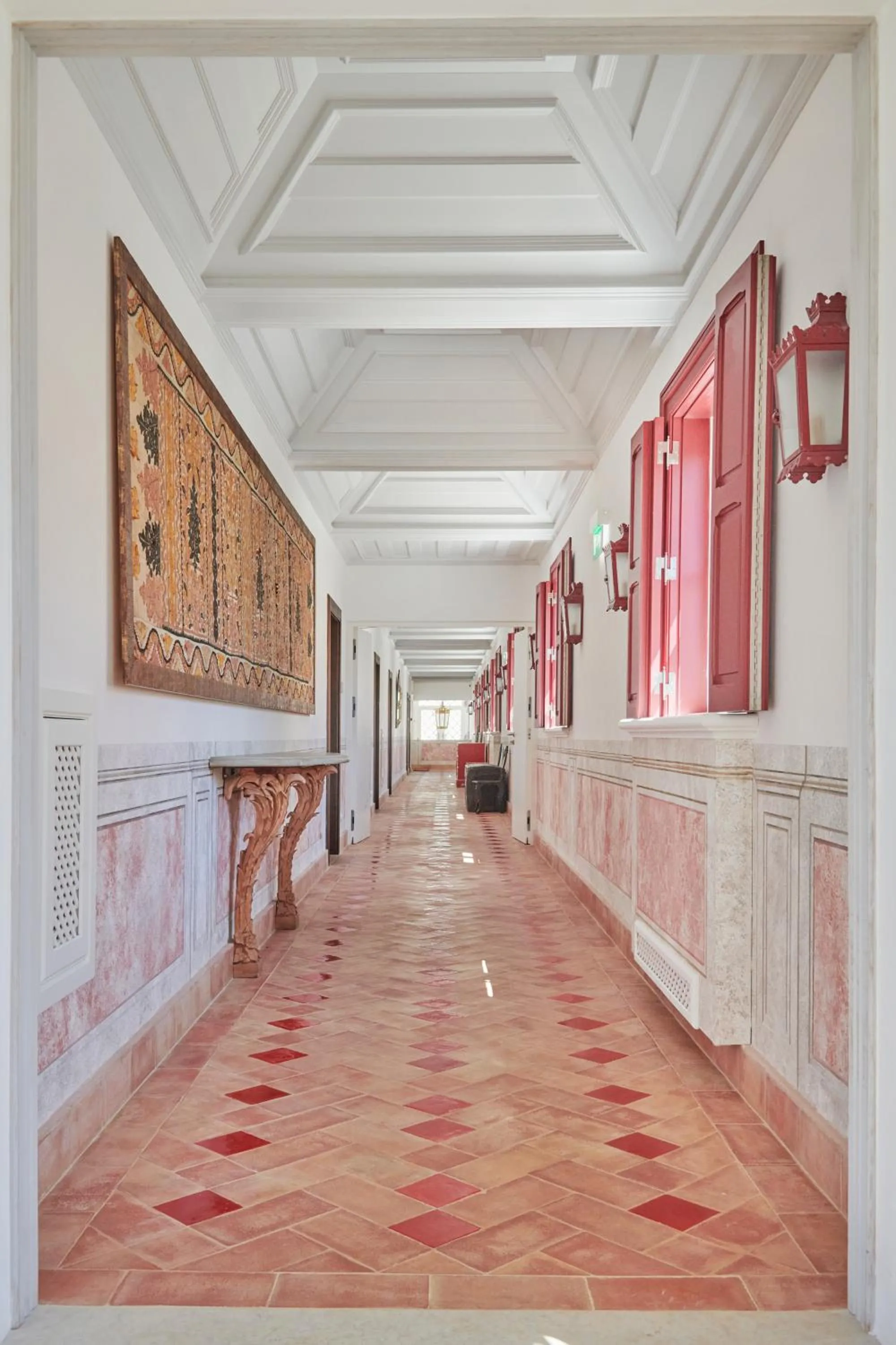Decorative detail in Vermelho Melides - Relais & Châteaux