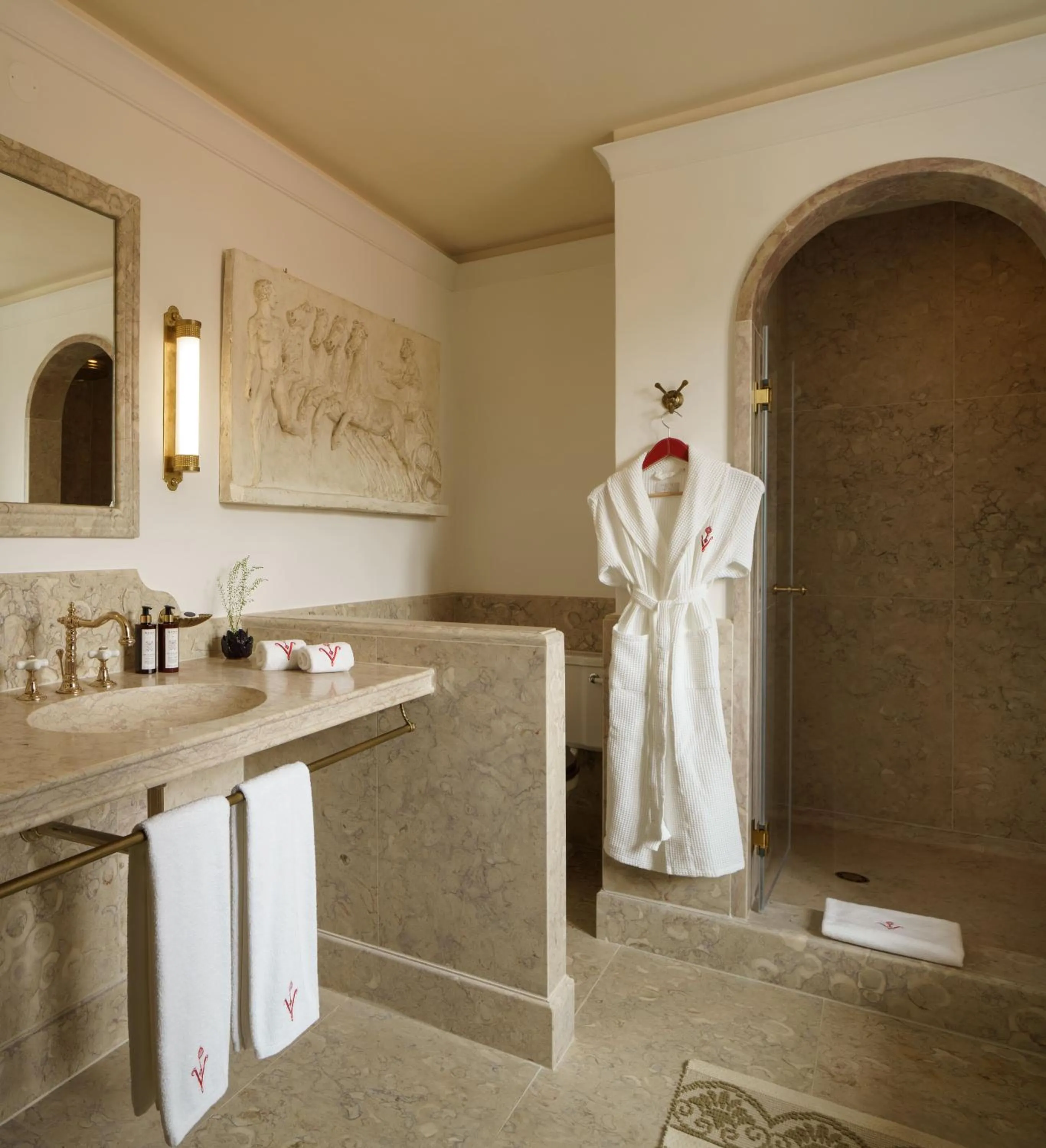 Bathroom in Vermelho Melides - Relais & Châteaux