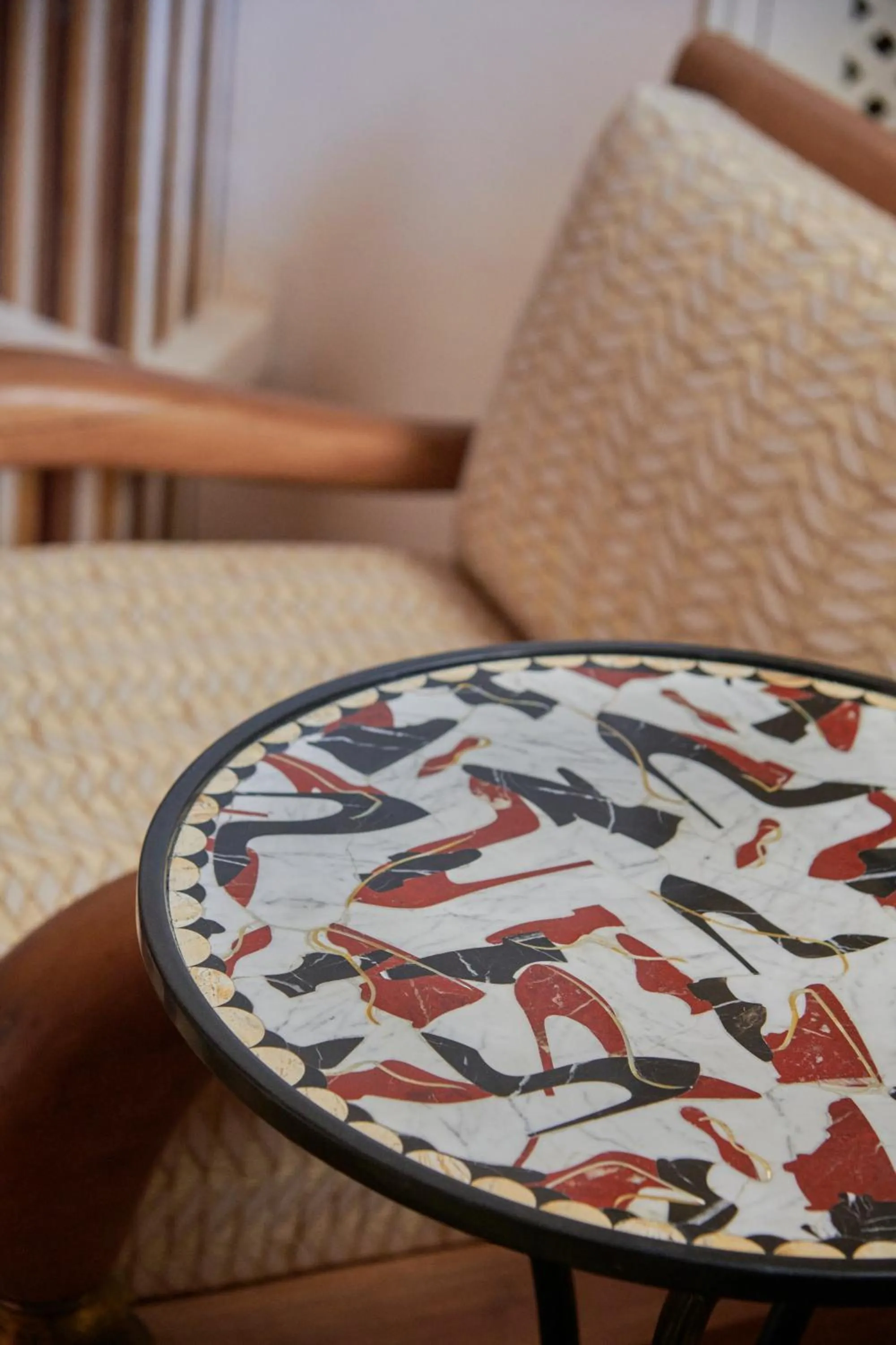 Decorative detail in Vermelho Melides - Relais & Châteaux