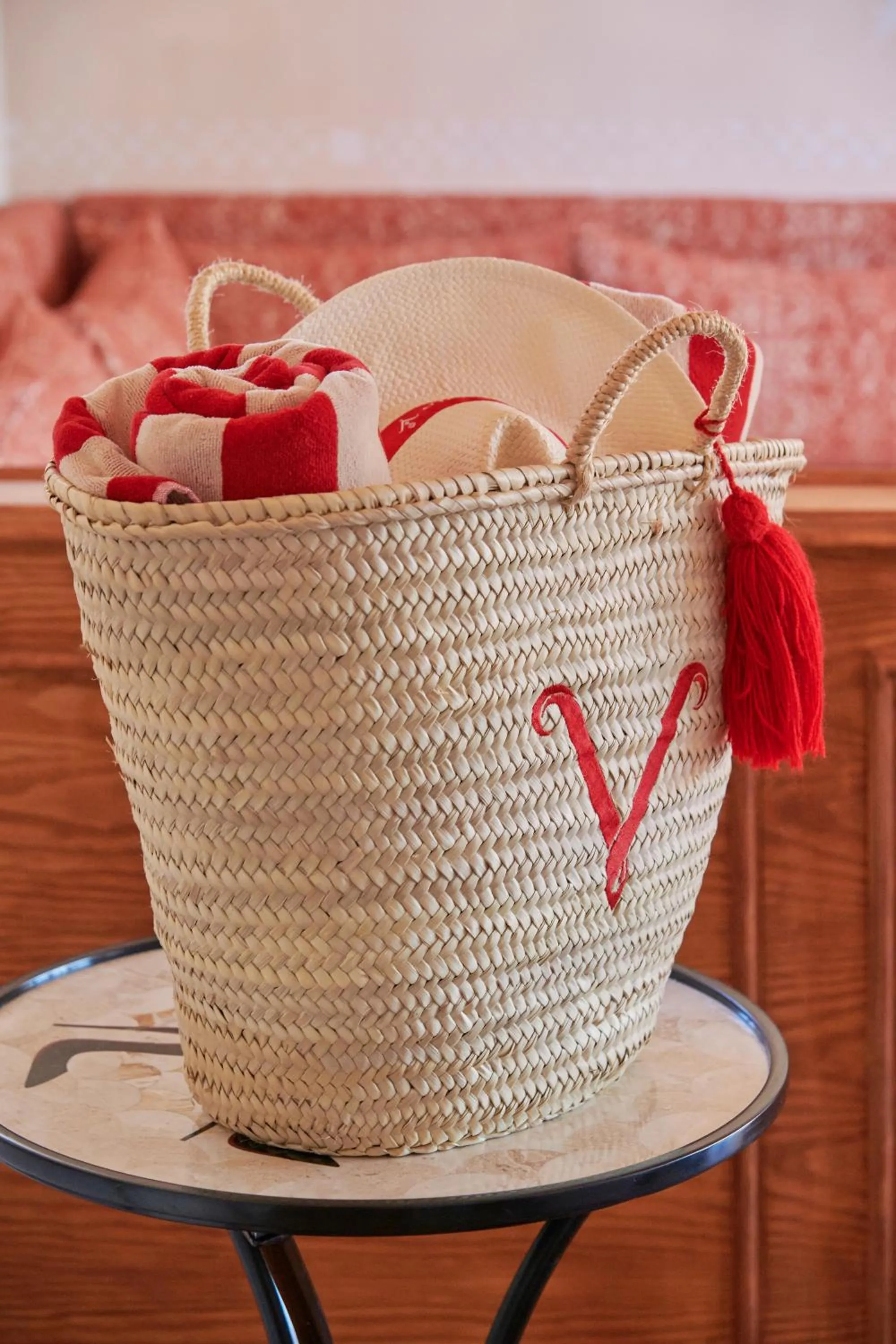 Decorative detail in Vermelho Melides - Relais & Châteaux