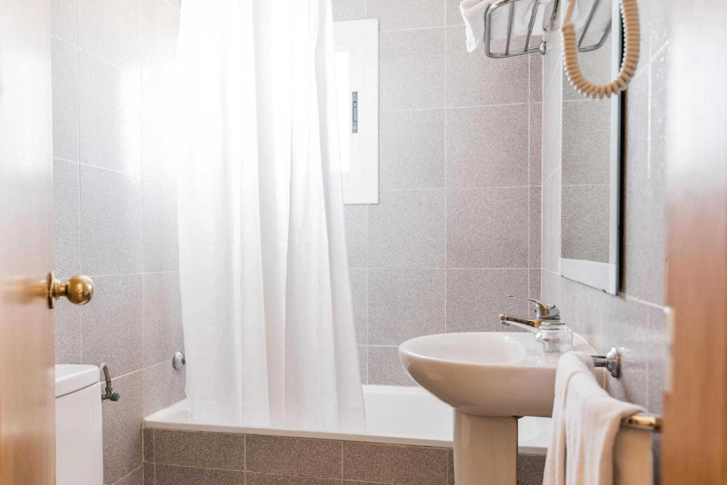Bathroom in Hotel Golf Beach