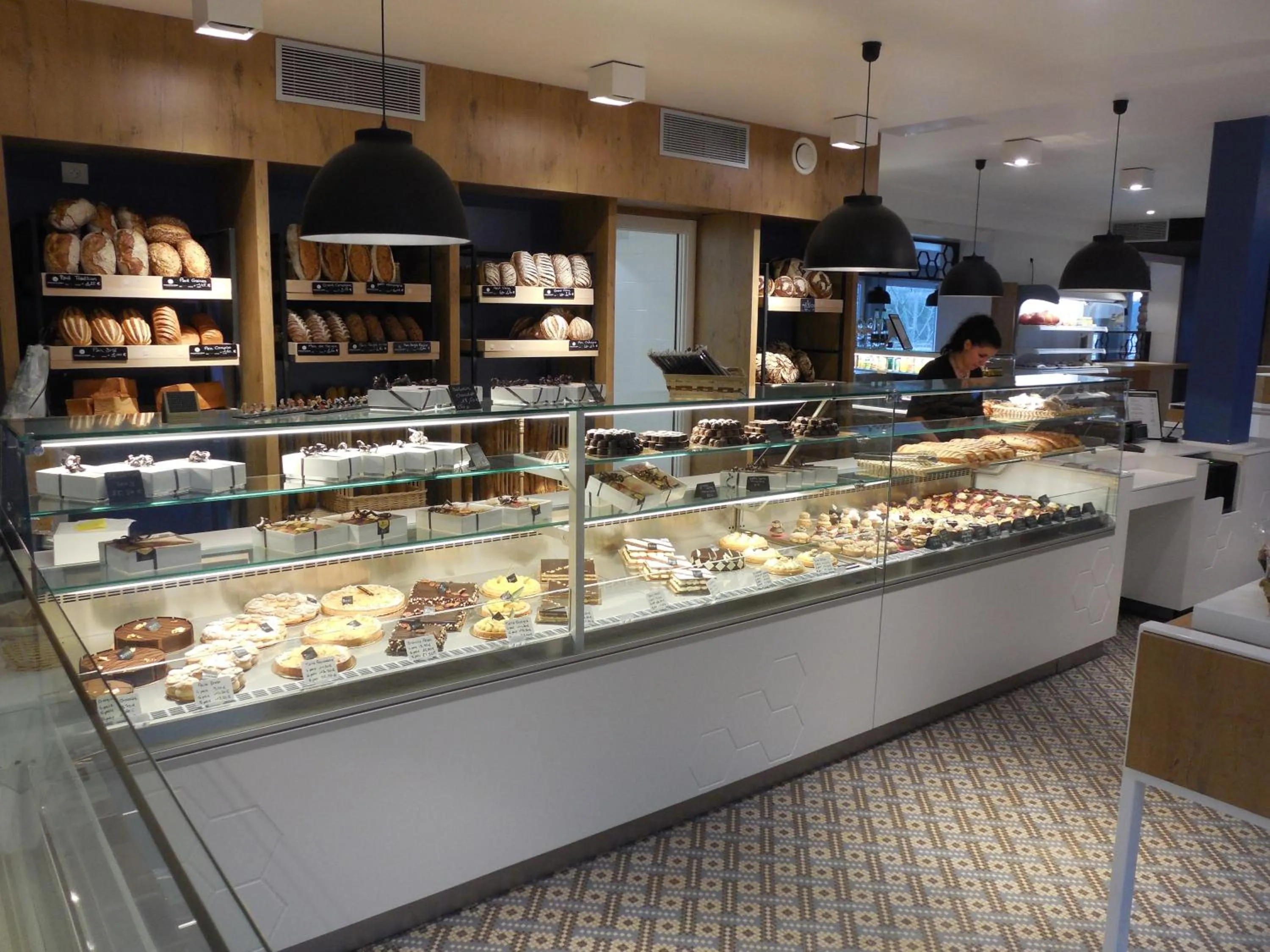 Restaurant/places to eat in La Ruche