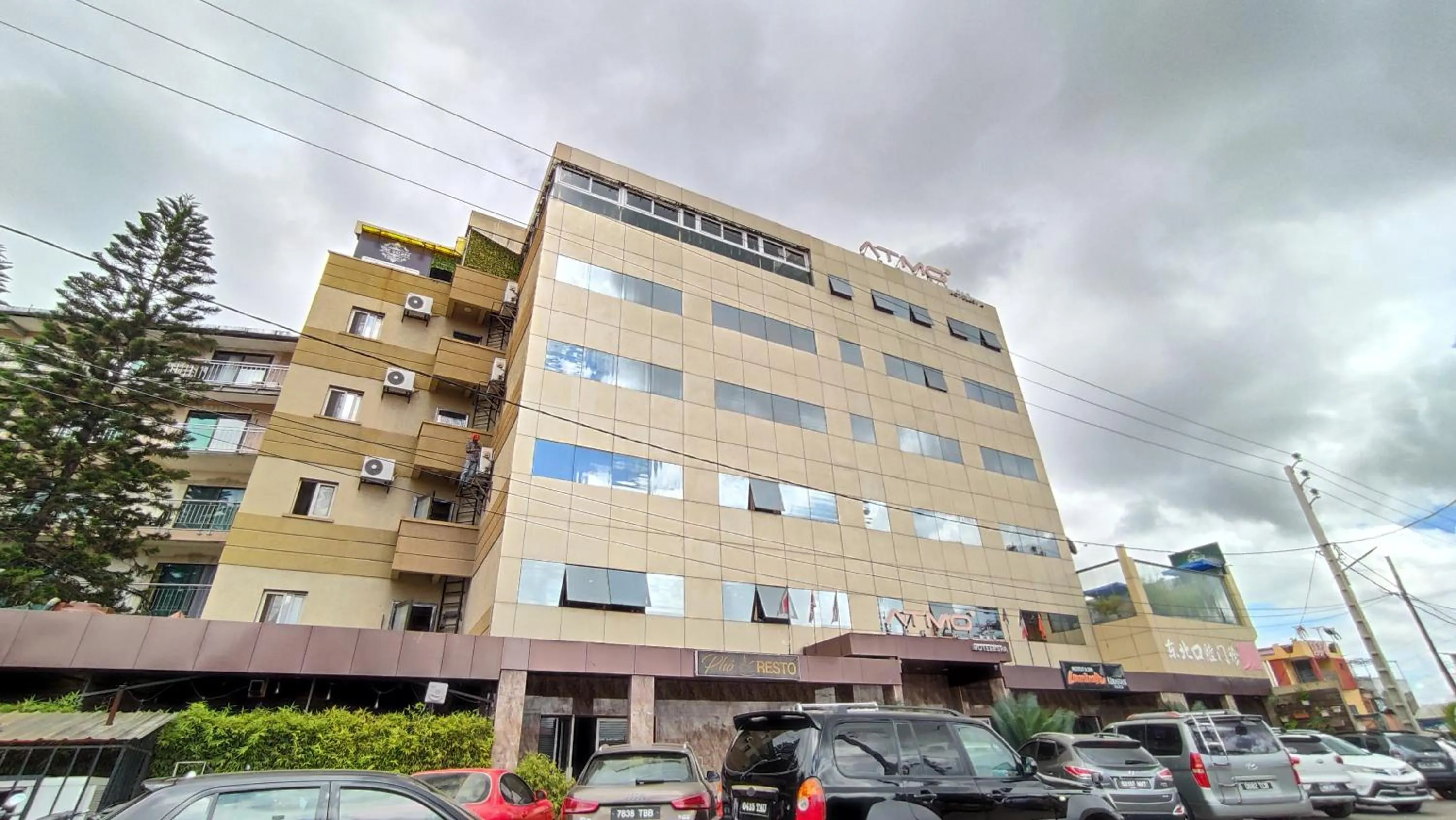 Atmosphere Hotel & Spa